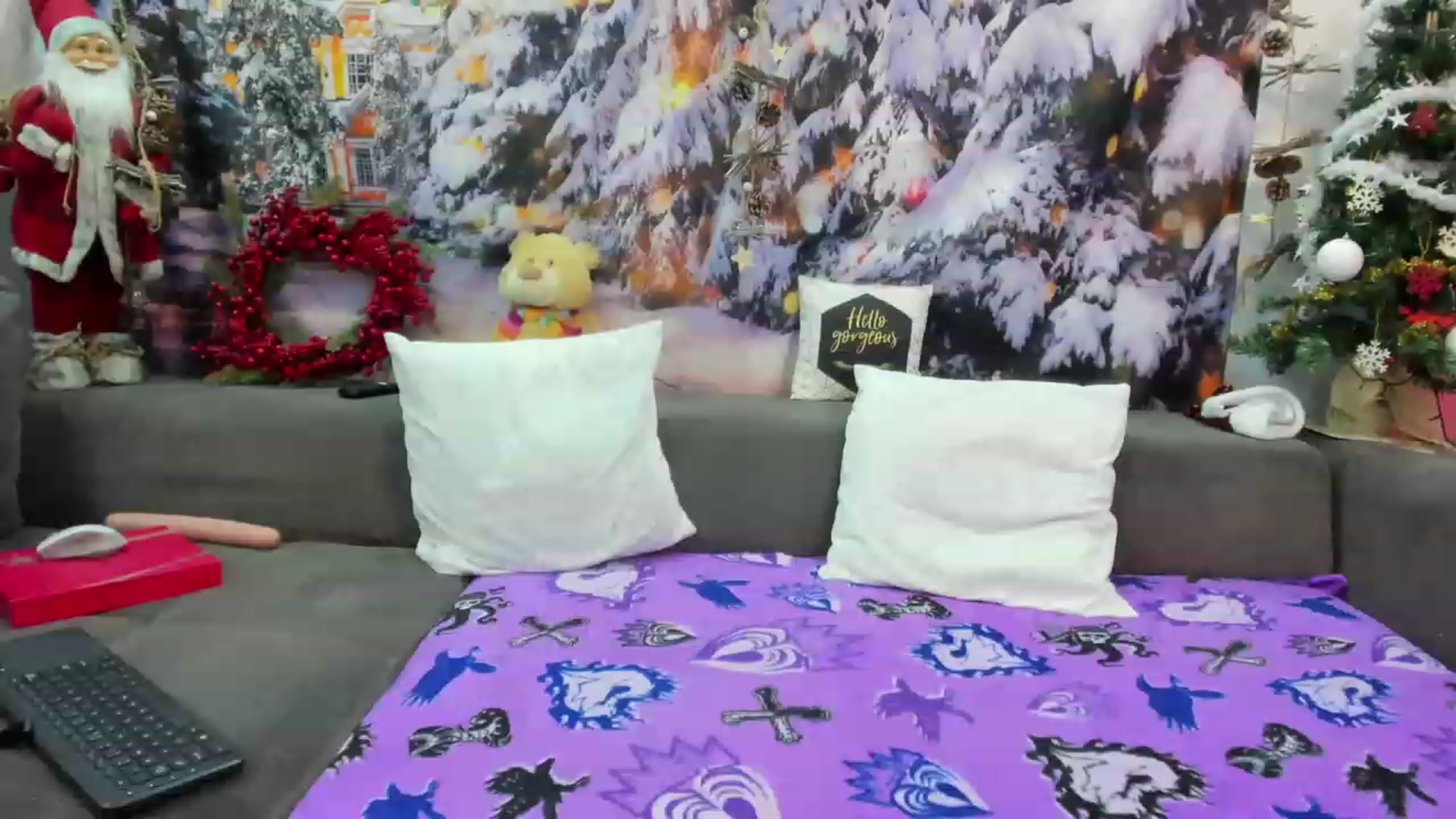 Gallery image thumbnail from AletaOcean's myfreecams stream on, 01/07/2023, 10:43 image 20 of 20