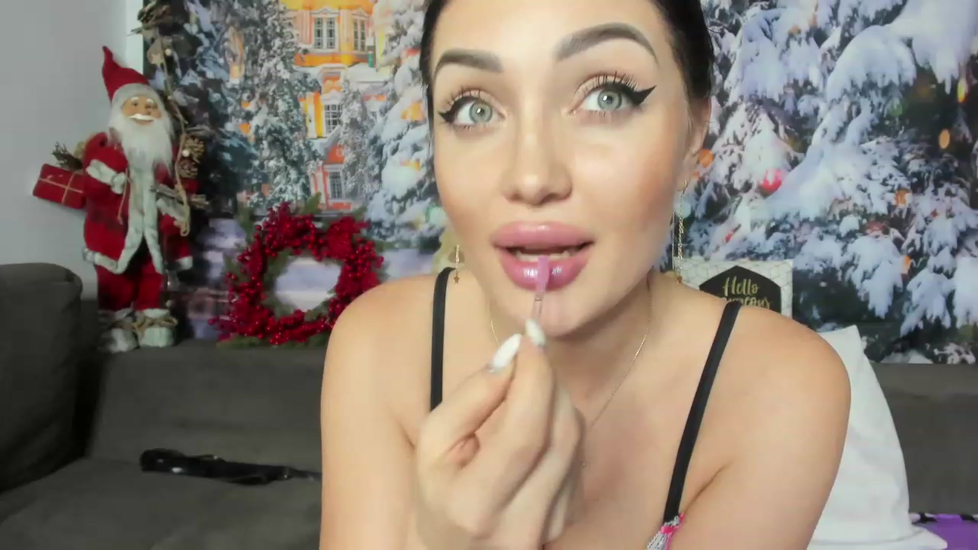 Gallery image thumbnail from AletaOcean's myfreecams stream on, 01/10/2023, 11:50 image 3 of 20