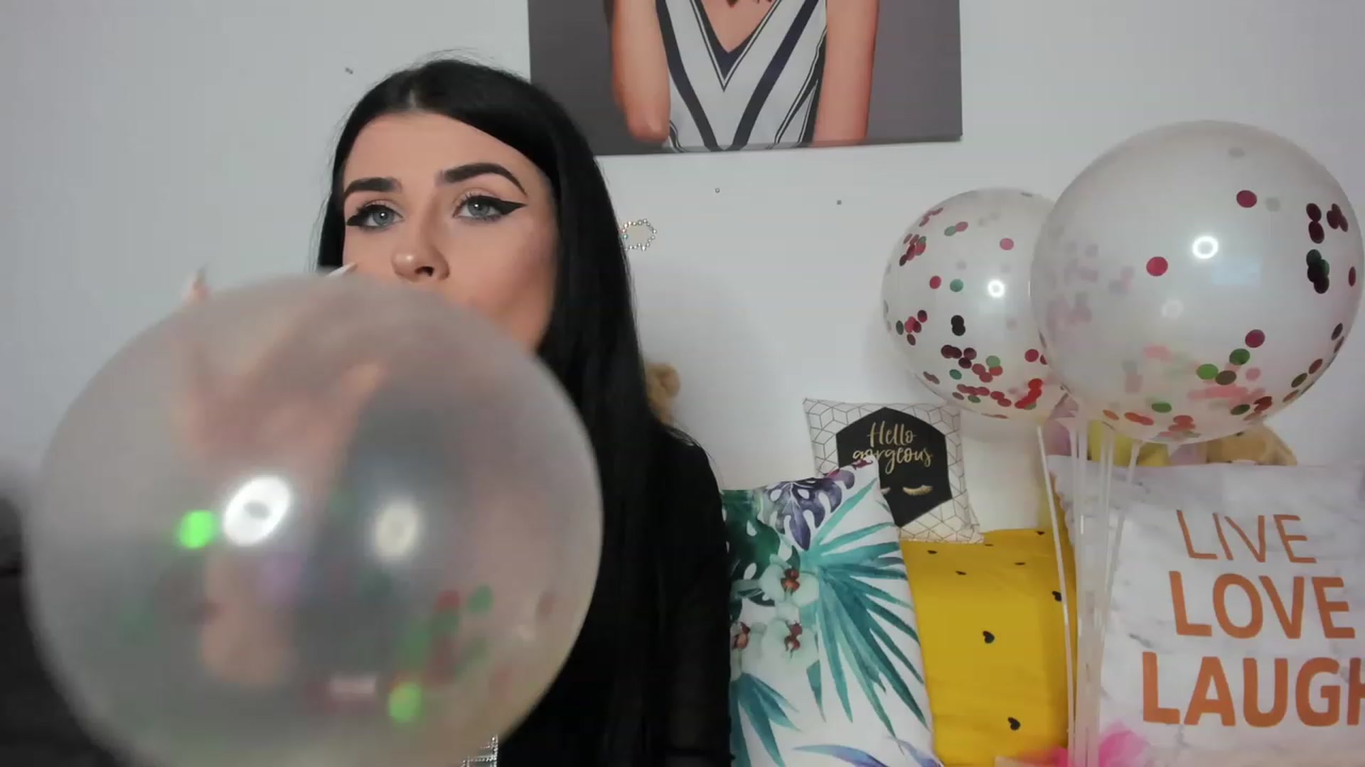 Gallery image thumbnail from AletaOcean's myfreecams stream on, 01/12/2023, 08:49 image 5 of 20