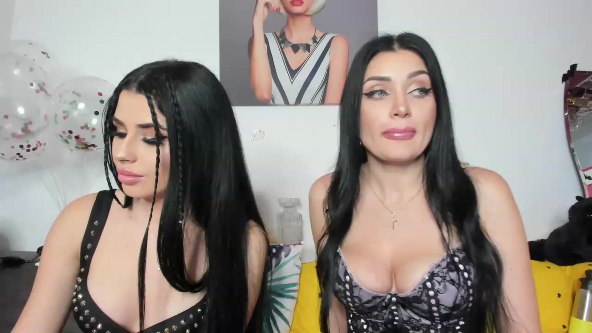 Gallery image thumbnail from AletaOcean's myfreecams stream on, 01/13/2023, 08:48 image 3 of 20