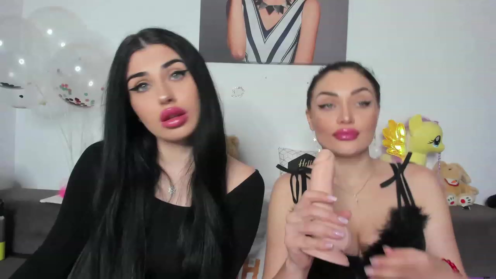 Gallery image thumbnail from AletaOcean's myfreecams stream on, 02/08/2023, 06:47 image 12 of 20