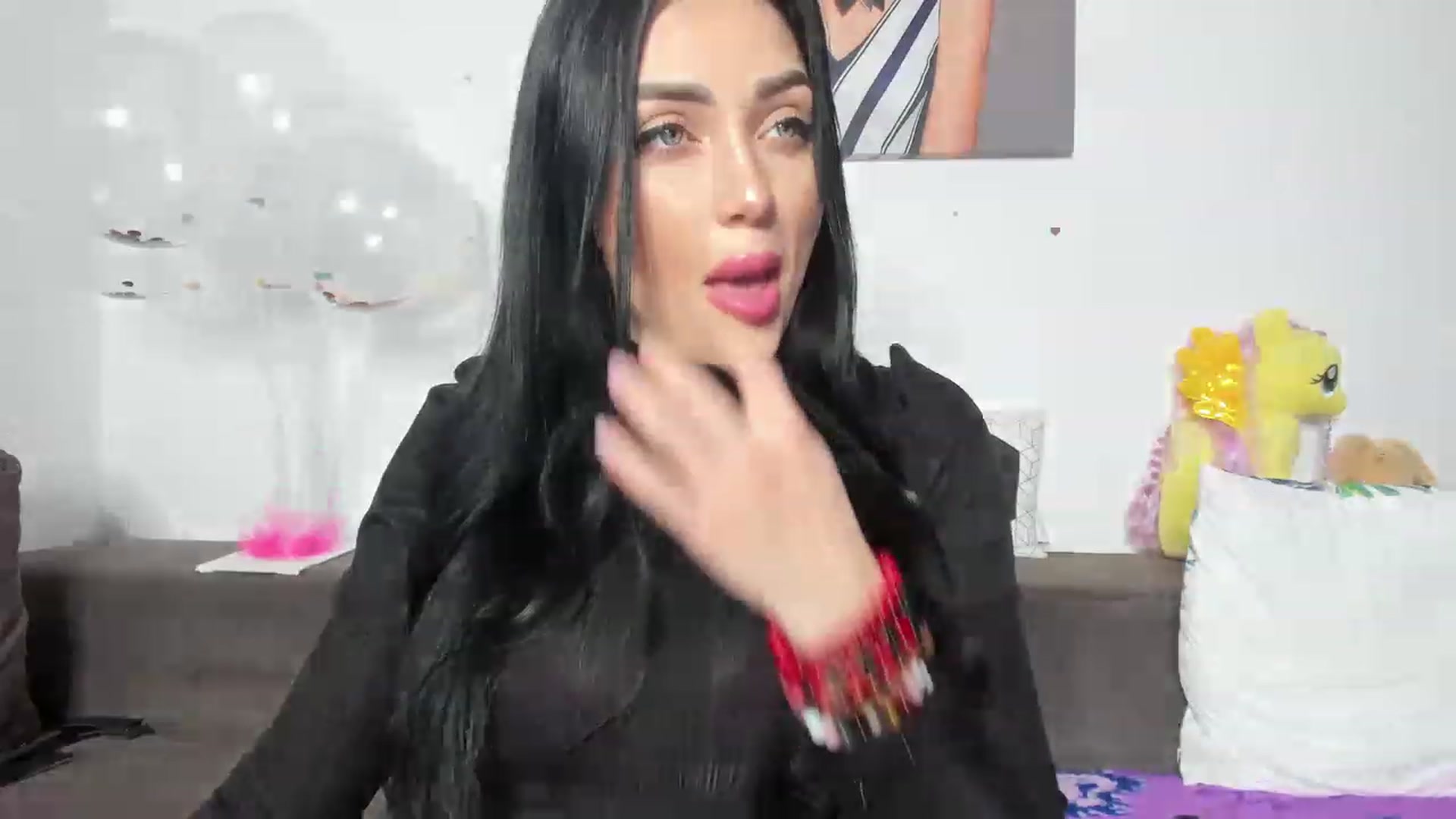 Gallery image thumbnail from AletaOcean's myfreecams stream on, 02/13/2023, 06:29 image 18 of 20