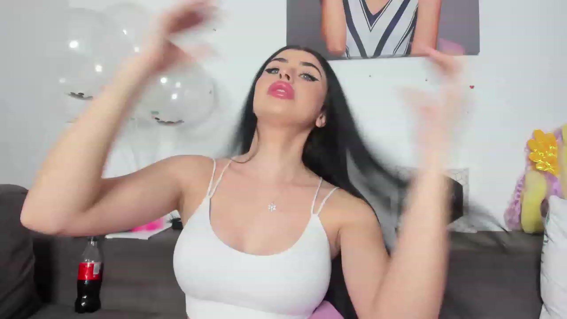 Gallery image thumbnail from AletaOcean's myfreecams stream on, 02/13/2023, 21:23 image 1 of 20