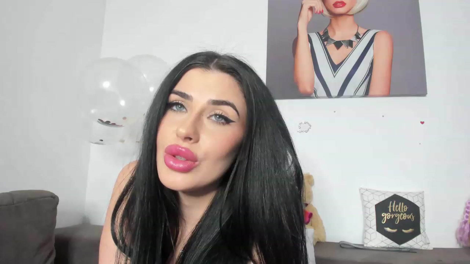 Gallery image thumbnail from AletaOcean's myfreecams stream on, 02/14/2023, 24:55 image 11 of 20