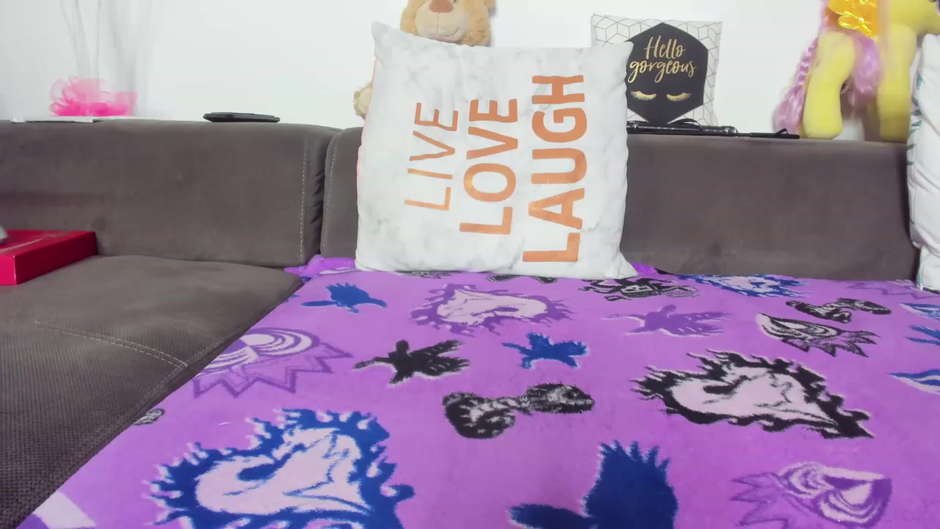 Gallery image thumbnail from AletaOcean's myfreecams stream on, 02/14/2023, 09:38 image 14 of 20