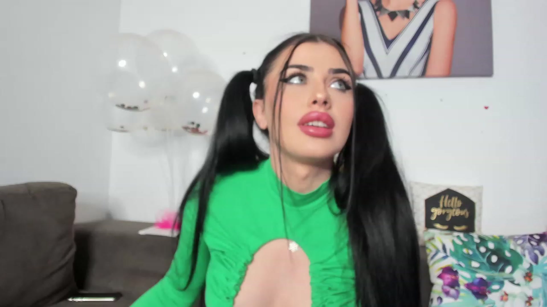 Gallery image thumbnail from AletaOcean's myfreecams stream on, 02/17/2023, 15:17 image 11 of 20