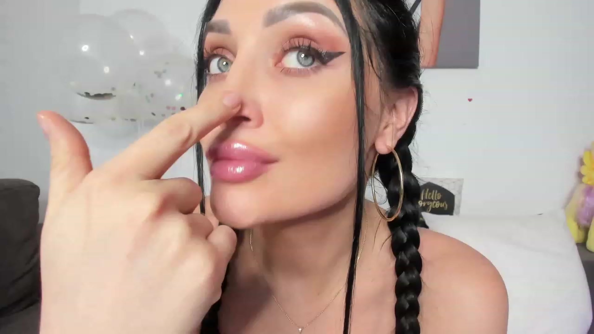 Gallery image thumbnail from AletaOcean's myfreecams stream on, 02/23/2023, 19:59 image 5 of 20
