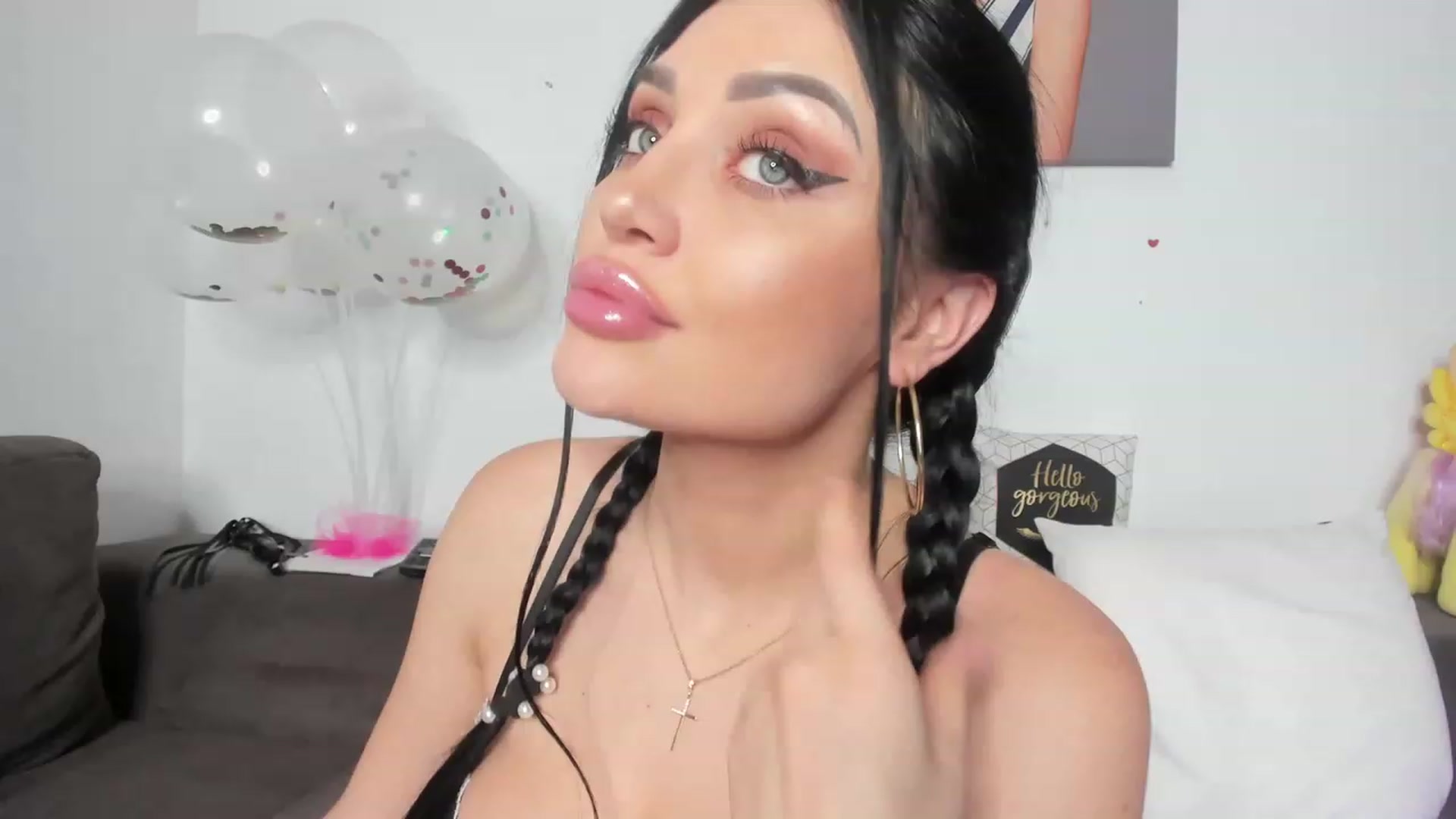 Gallery image thumbnail from AletaOcean's myfreecams stream on, 02/23/2023, 19:59 image 4 of 20