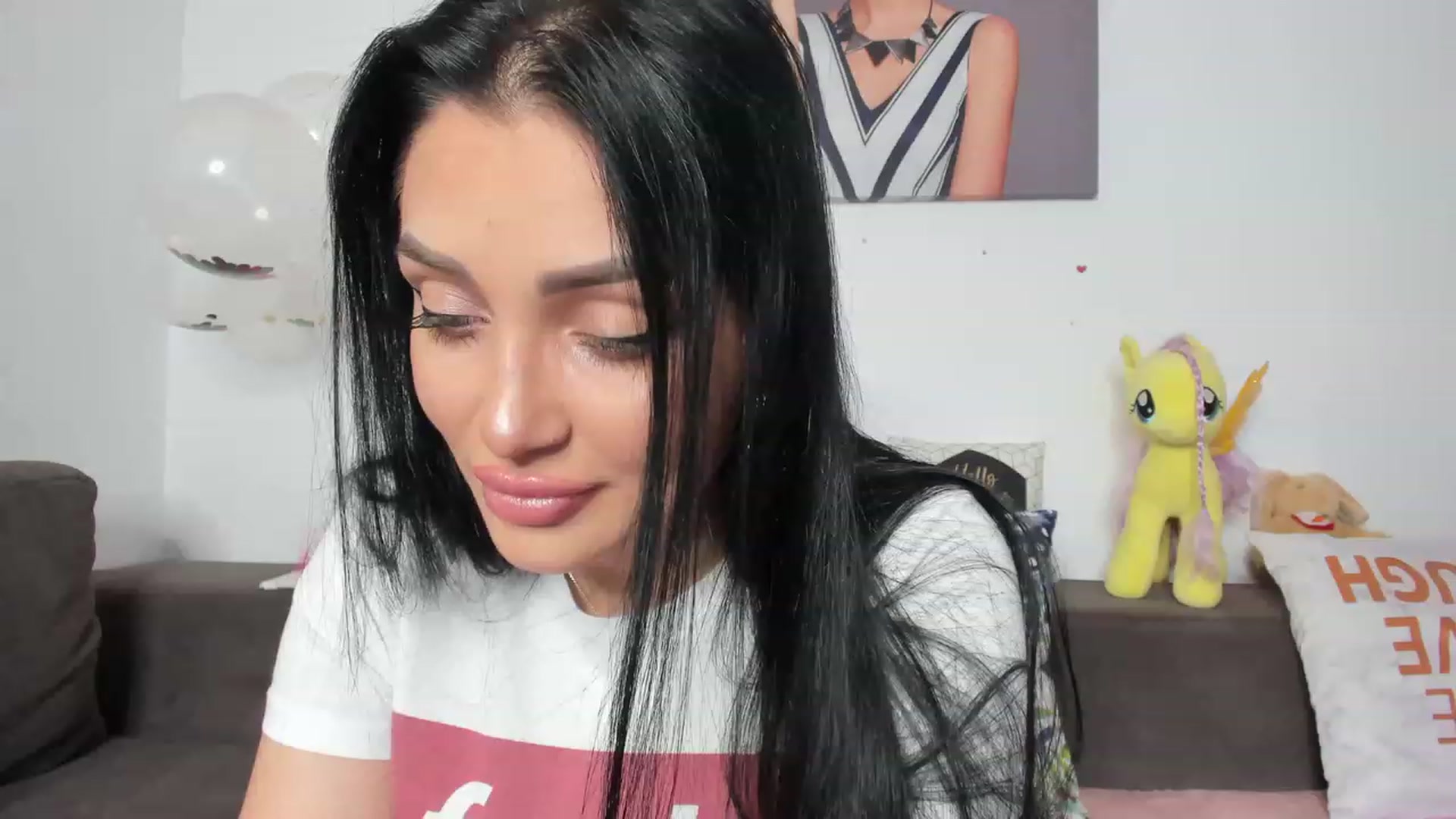 Gallery image thumbnail from AletaOcean's myfreecams stream on, 03/01/2023, 15:21 image 2 of 20