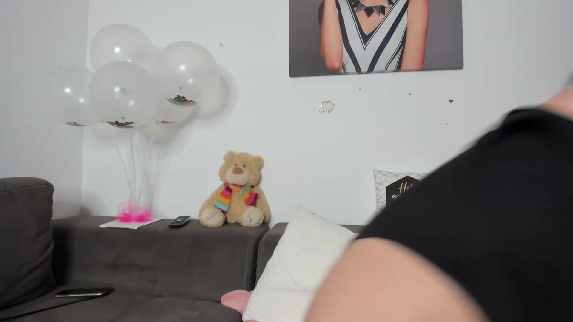 Gallery image thumbnail from AletaOcean's myfreecams stream on, 03/08/2023, 16:48 image 14 of 20