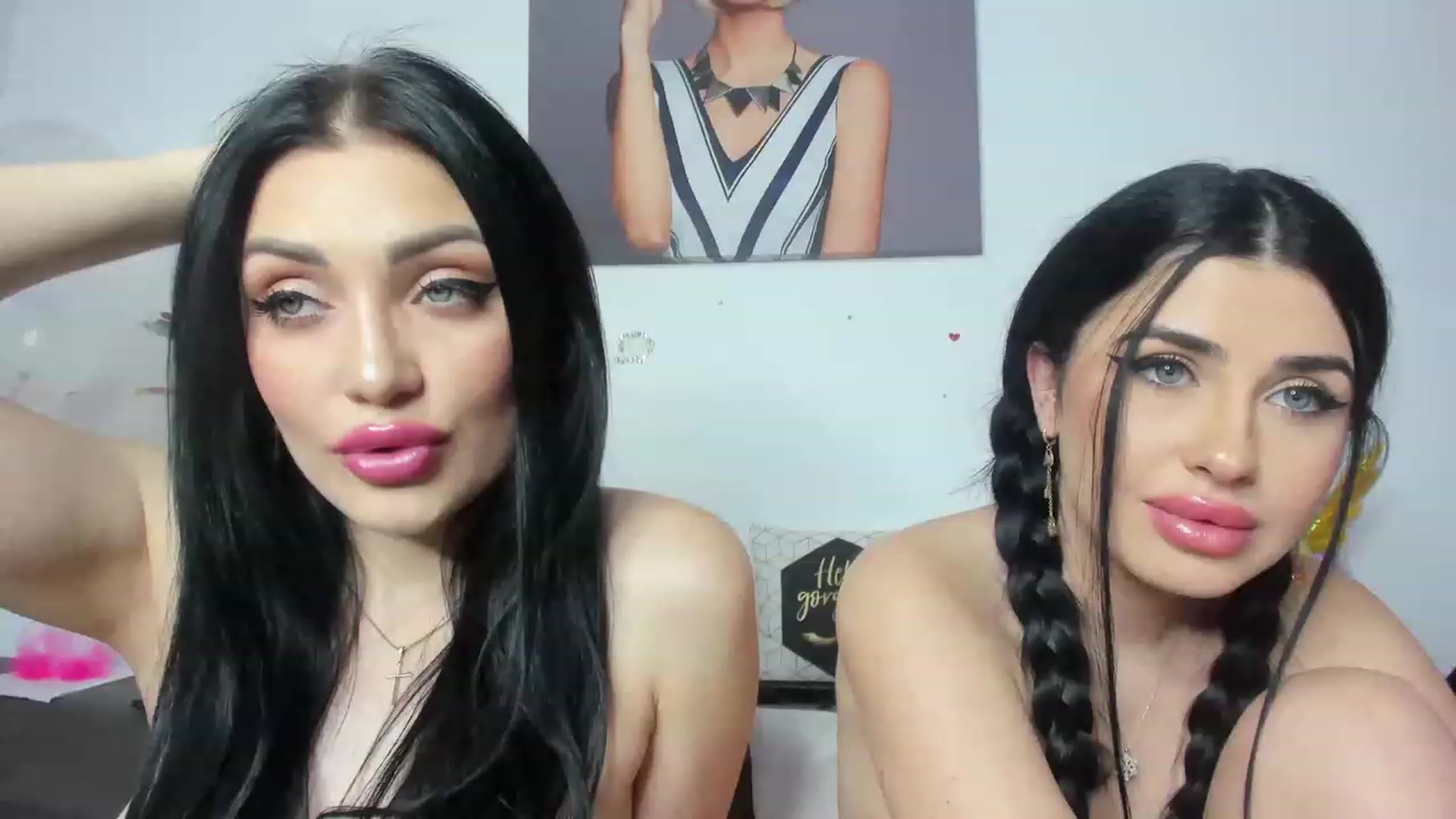 Gallery image thumbnail from AletaOcean's myfreecams stream on, 03/10/2023, 18:02 image 12 of 20