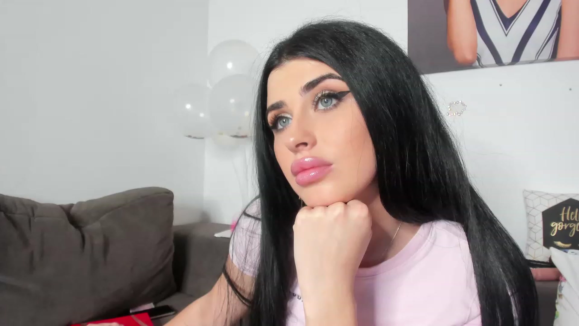 Gallery image thumbnail from AletaOcean's myfreecams stream on, 03/20/2023, 15:53 image 19 of 20
