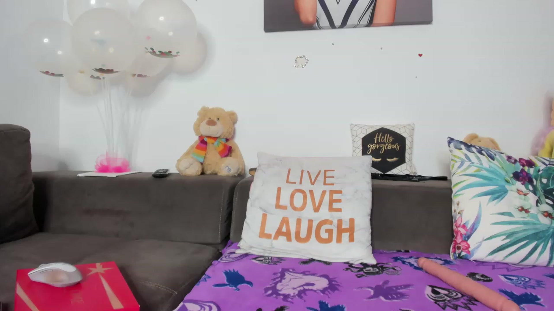 Gallery image thumbnail from AletaOcean's myfreecams stream on, 03/21/2023, 13:12 image 10 of 20