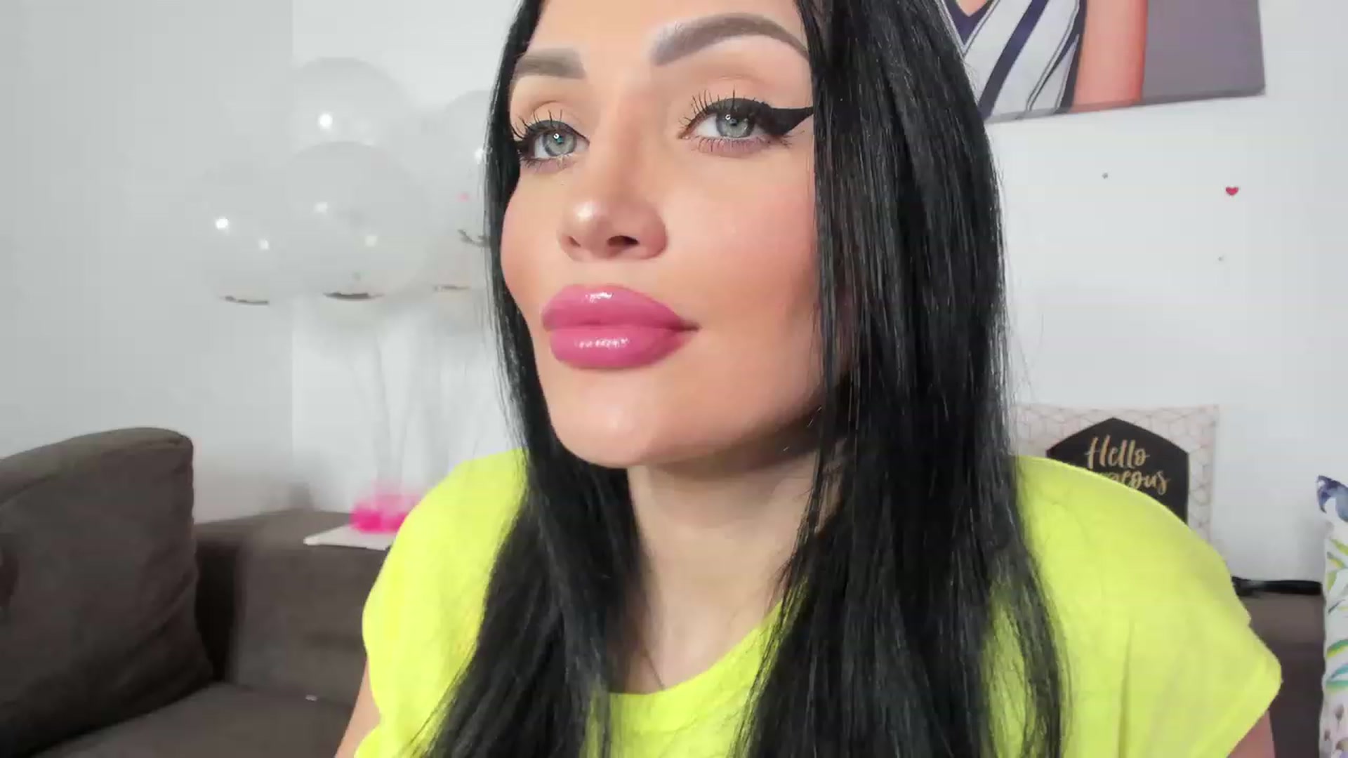 Gallery image thumbnail from AletaOcean's myfreecams stream on, 03/21/2023, 13:28 image 11 of 20