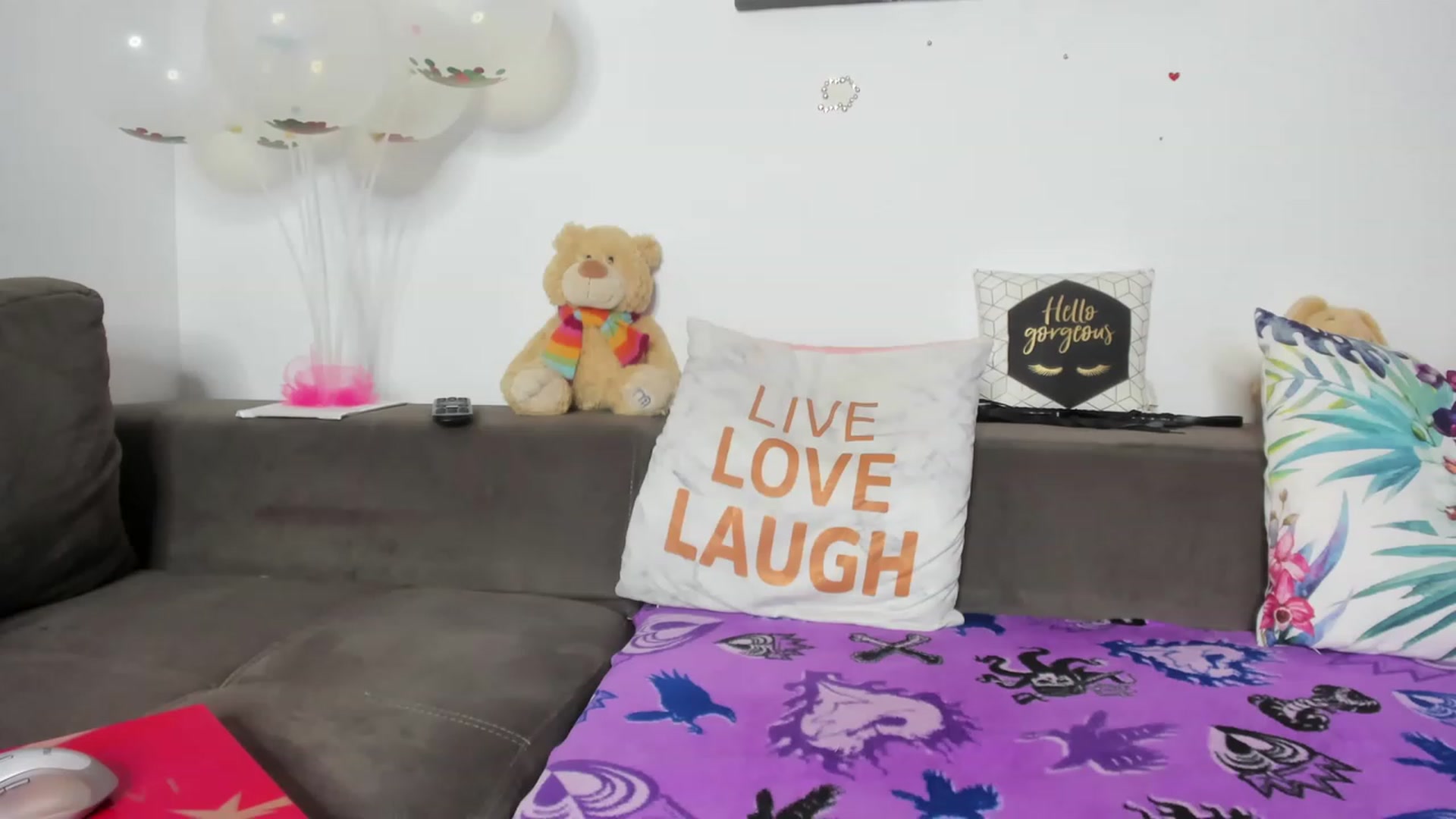 Gallery image thumbnail from AletaOcean's myfreecams stream on, 03/21/2023, 17:03 image 1 of 20