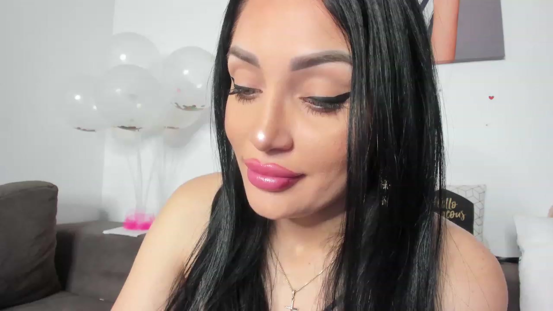 Gallery image thumbnail from AletaOcean's myfreecams stream on, 03/22/2023, 10:47 image 6 of 20