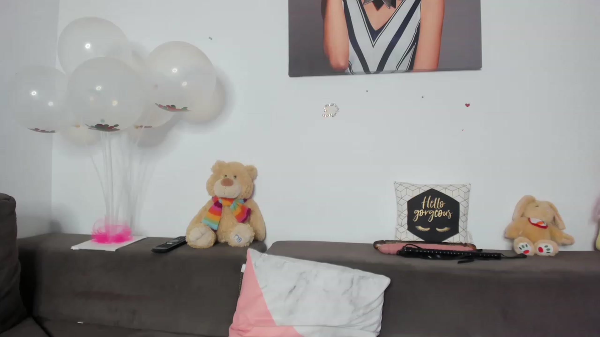 Gallery image thumbnail from AletaOcean's myfreecams stream on, 03/23/2023, 10:38 image 1 of 20