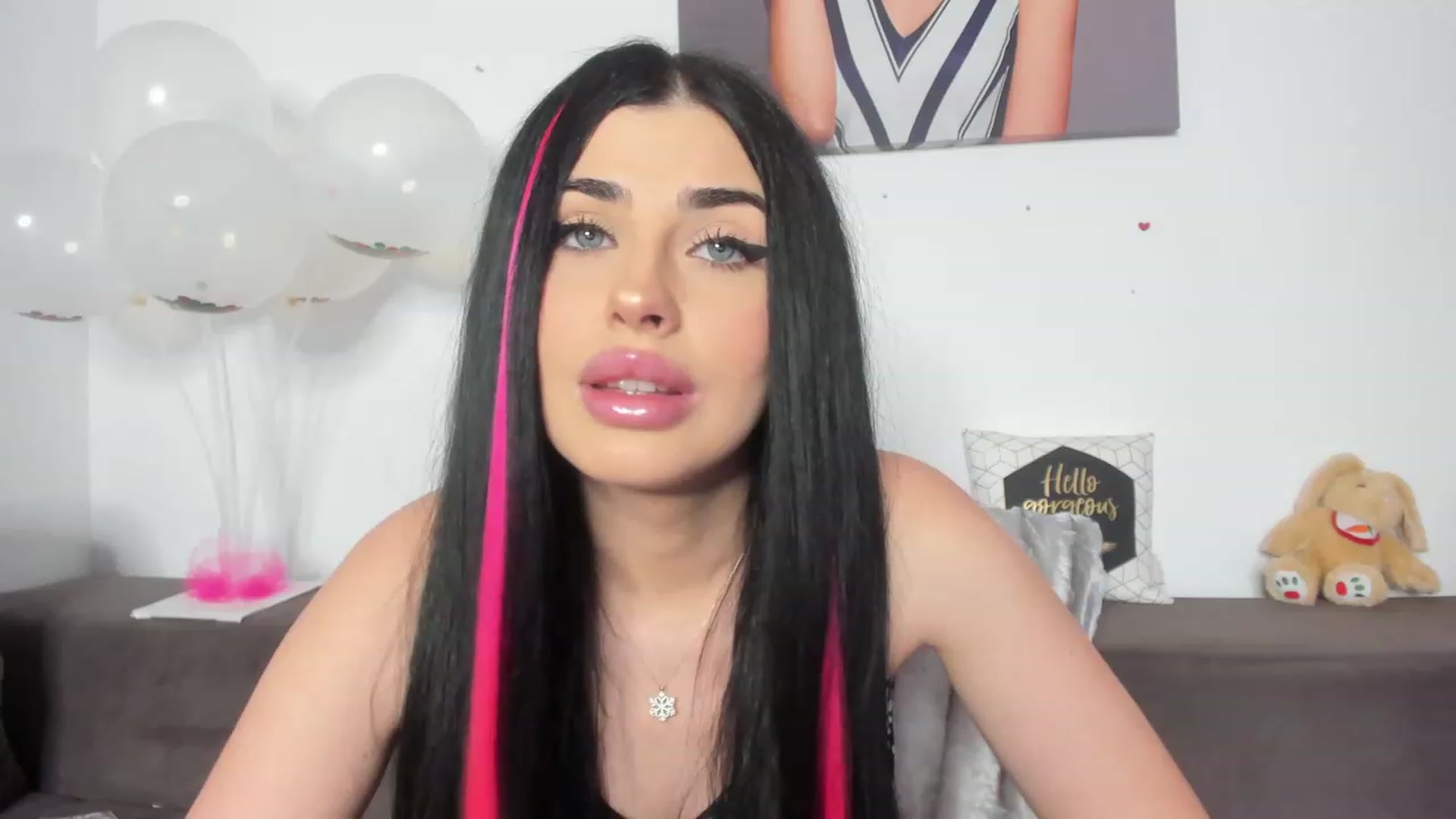 Gallery image thumbnail from AletaOcean's myfreecams stream on, 03/27/2023, 12:57 image 3 of 20