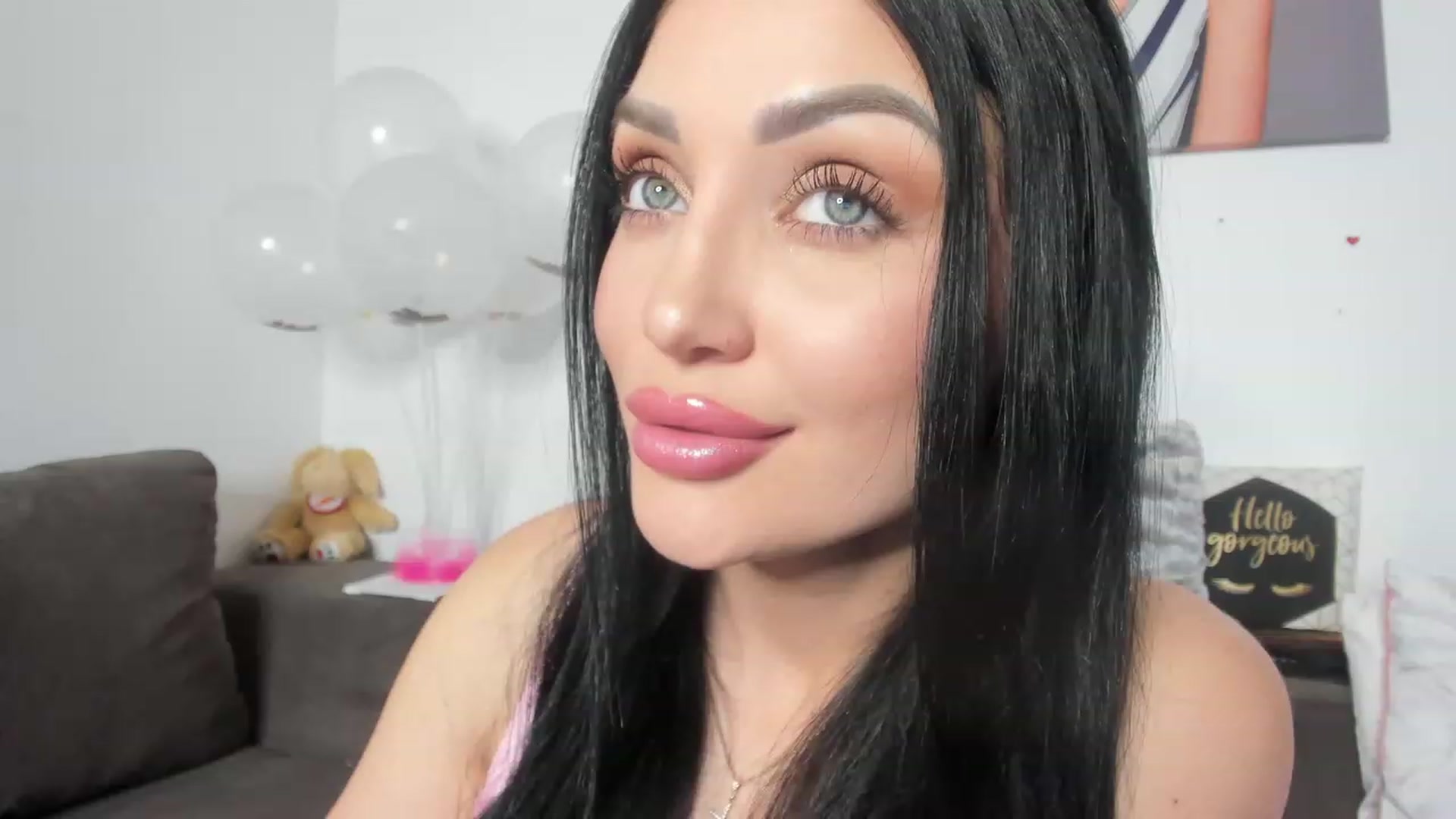 Gallery image thumbnail from AletaOcean's myfreecams stream on, 03/29/2023, 09:46 image 13 of 20