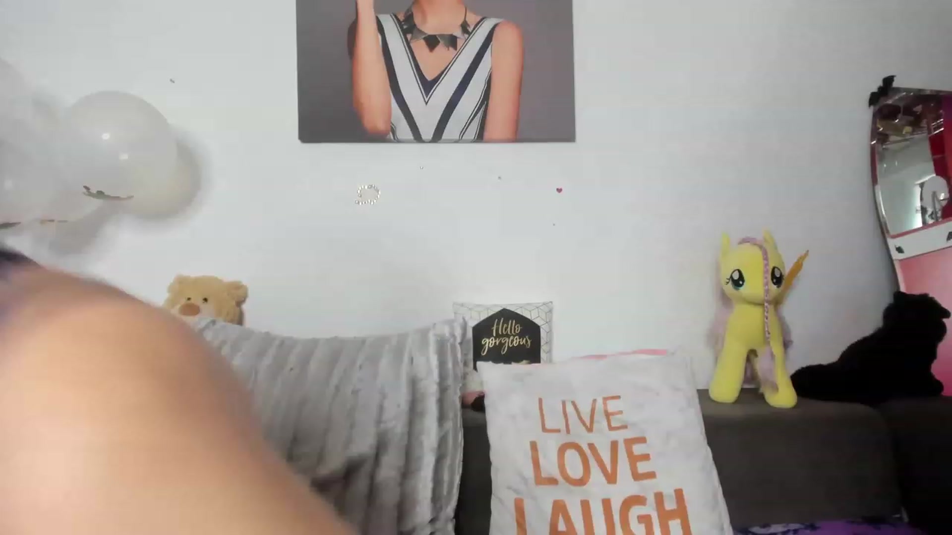 Gallery image thumbnail from AletaOcean's myfreecams stream on, 04/01/2023, 12:00 image 1 of 20