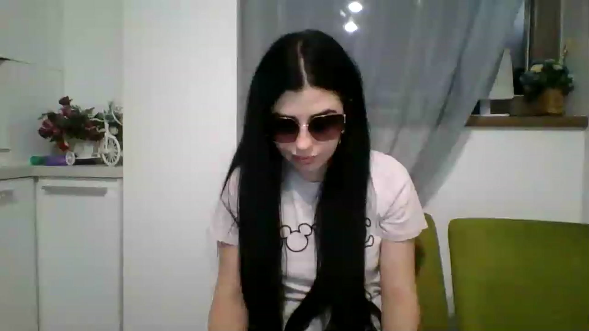Gallery image thumbnail from AletaOcean's myfreecams stream on, 04/01/2023, 17:39 image 9 of 20