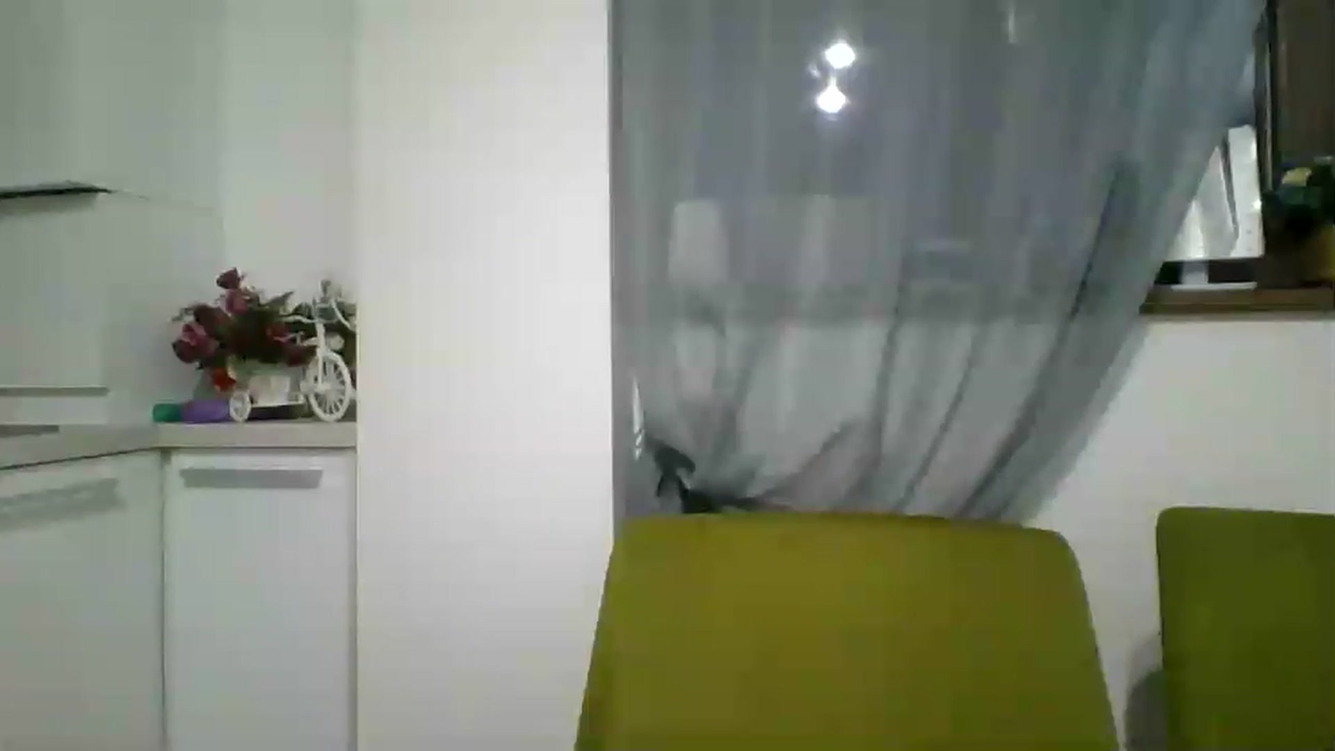 Gallery image thumbnail from AletaOcean's myfreecams stream on, 04/01/2023, 19:09 image 11 of 20