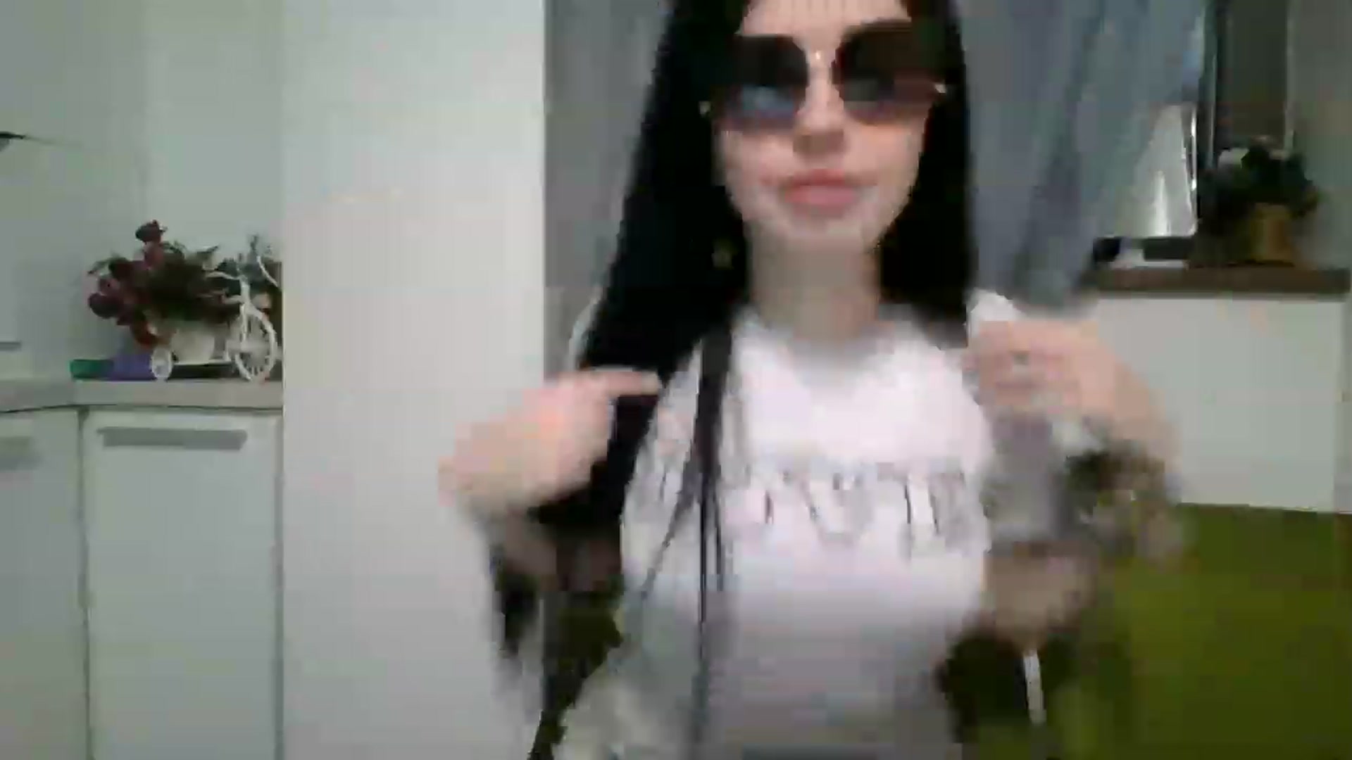 Gallery image thumbnail from AletaOcean's myfreecams stream on, 04/01/2023, 19:09 image 7 of 20
