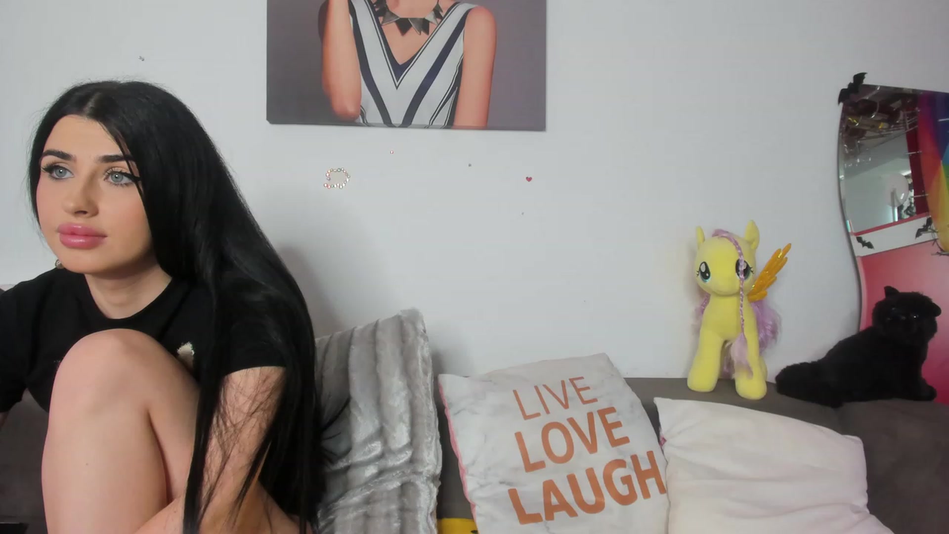Gallery image thumbnail from AletaOcean's myfreecams stream on, 04/13/2023, 07:49 image 11 of 20