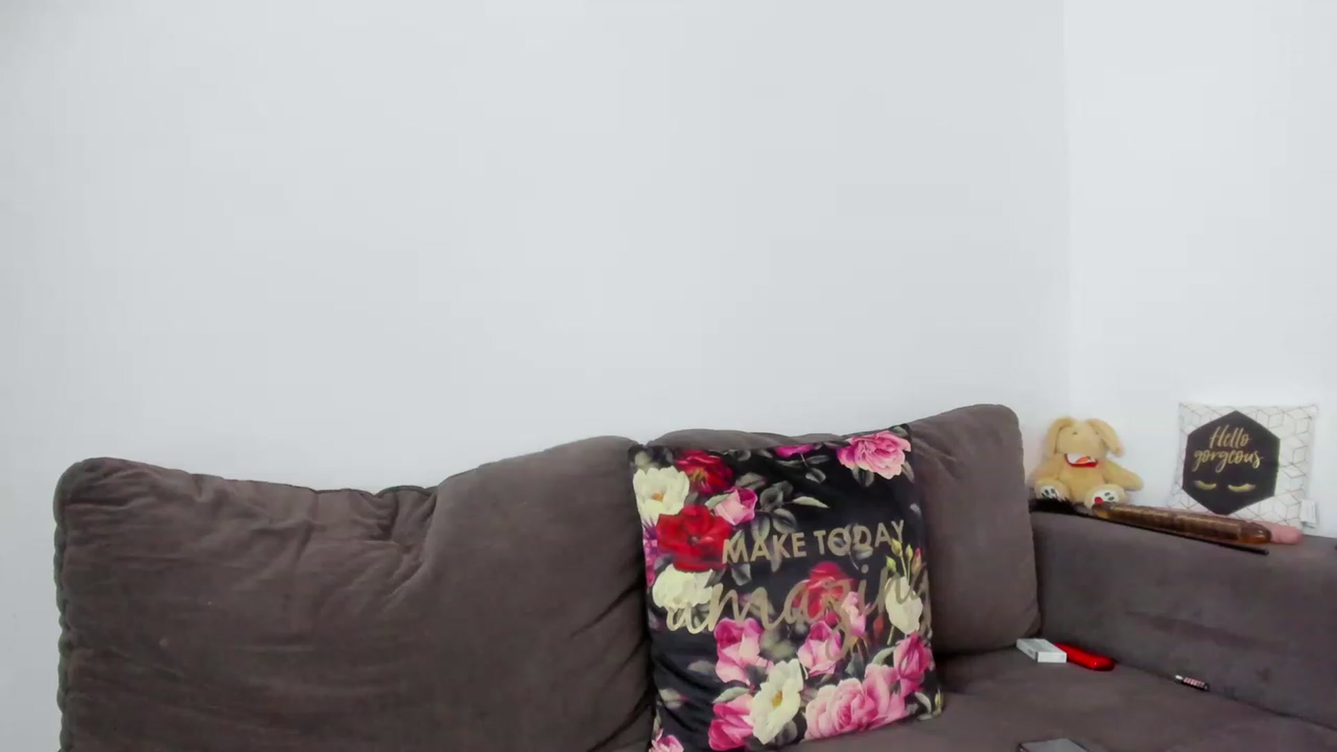 Gallery image thumbnail from AletaOcean's myfreecams stream on, 04/24/2023, 16:25 image 12 of 20