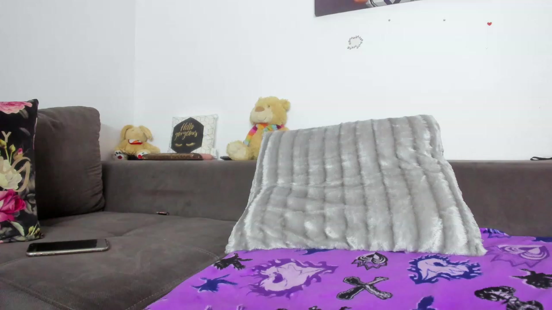 Gallery image thumbnail from AletaOcean's myfreecams stream on, 04/24/2023, 17:20 image 14 of 20