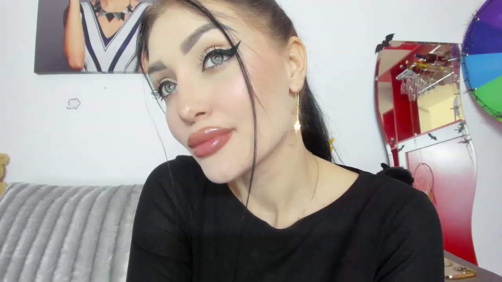 Gallery image thumbnail from AletaOcean's myfreecams stream on, 04/25/2023, 08:42 image 19 of 20