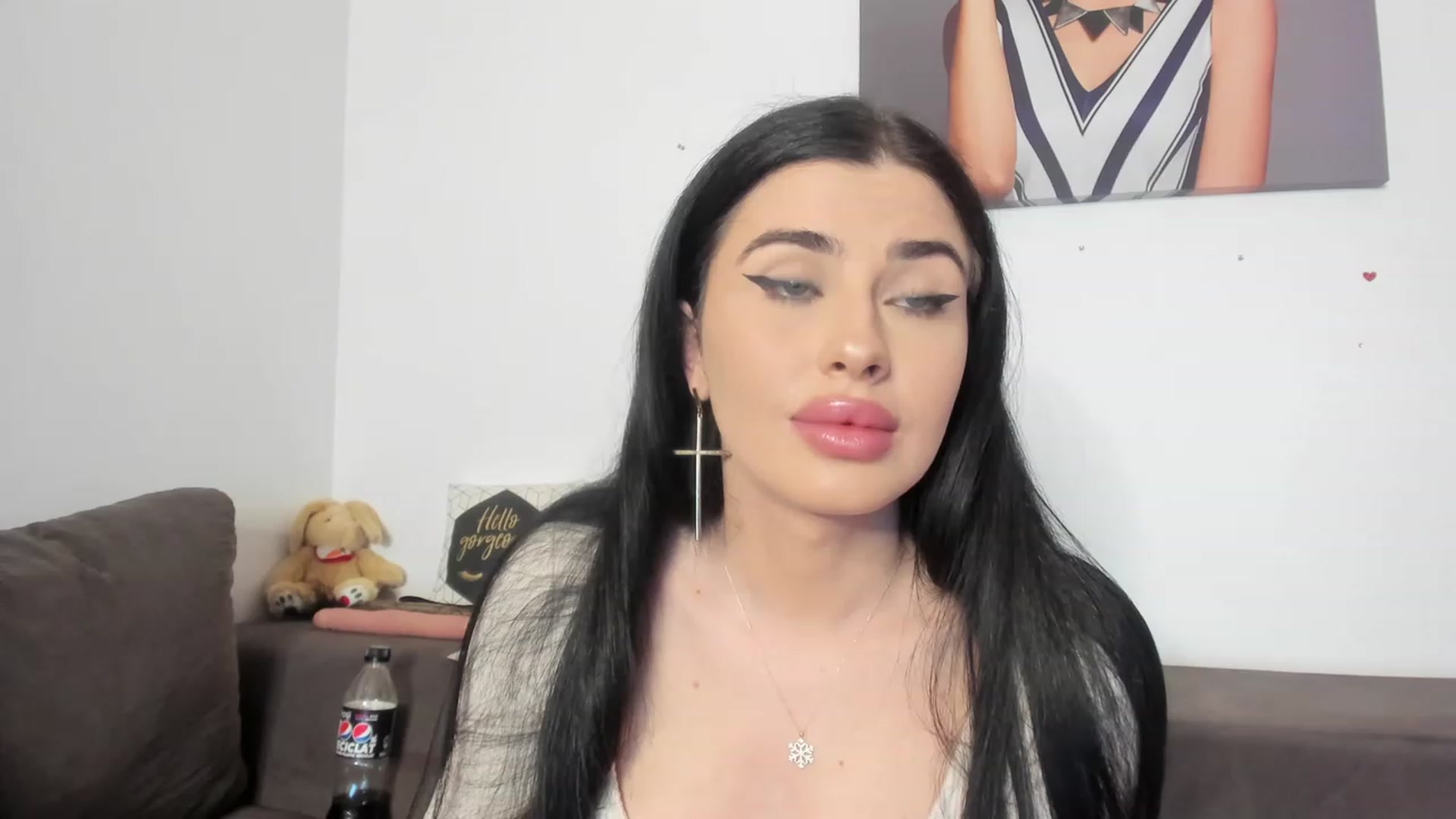 Gallery image thumbnail from AletaOcean's myfreecams stream on, 05/04/2023, 09:00 image 3 of 20