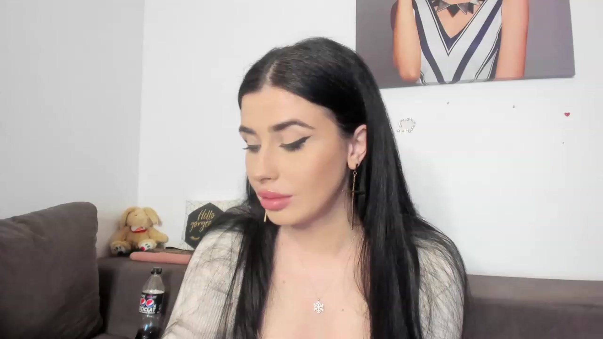 Gallery image thumbnail from AletaOcean's myfreecams stream on, 05/04/2023, 09:00 image 4 of 20
