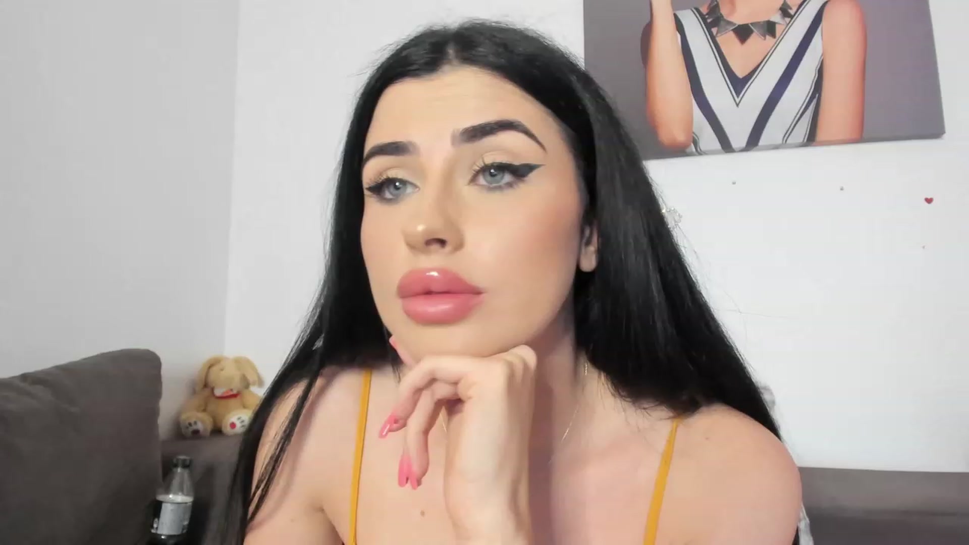 Gallery image thumbnail from AletaOcean's myfreecams stream on, 05/10/2023, 11:40 image 19 of 20