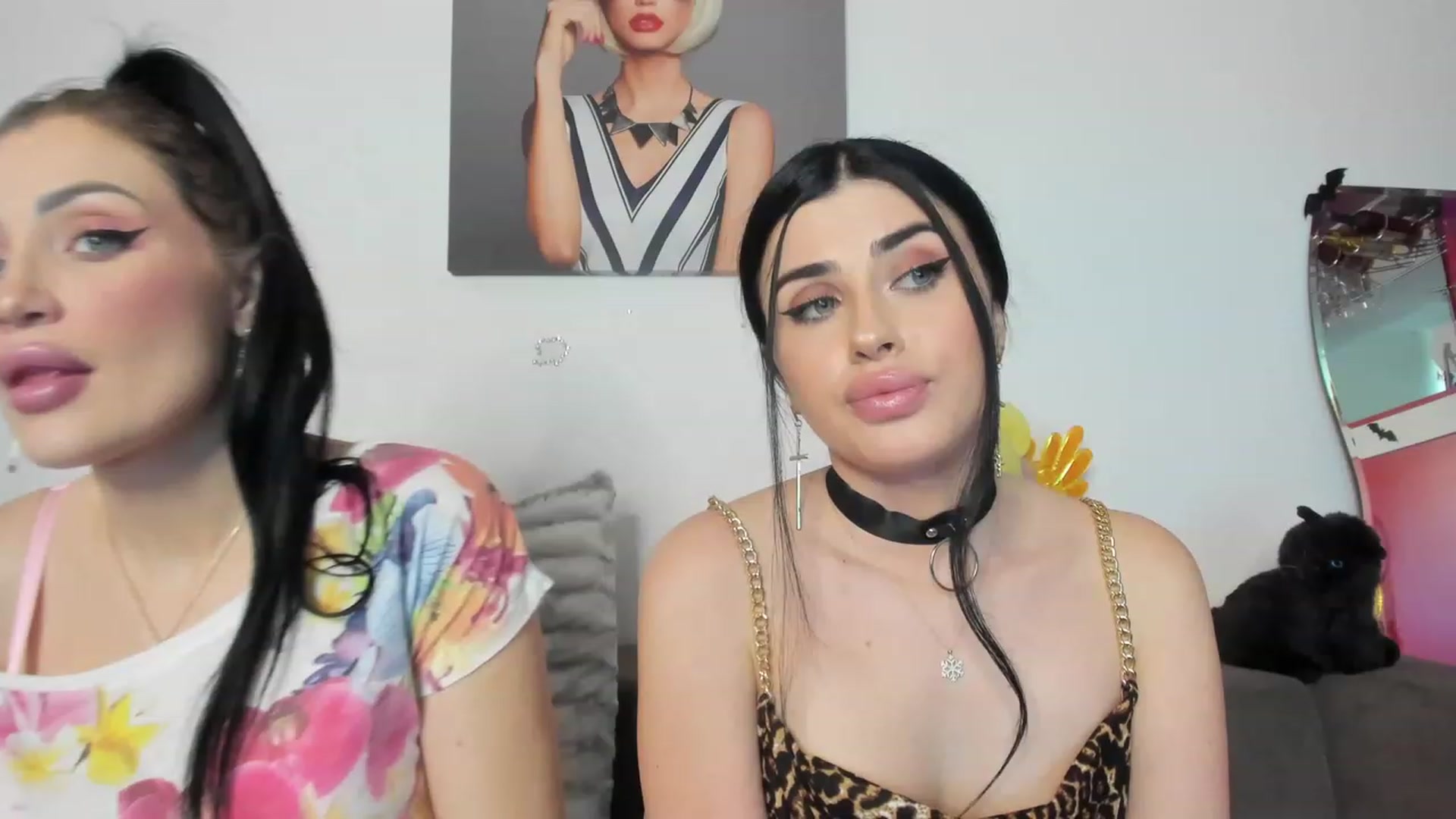 Gallery image thumbnail from AletaOcean's myfreecams stream on, 05/11/2023, 12:42 image 12 of 20