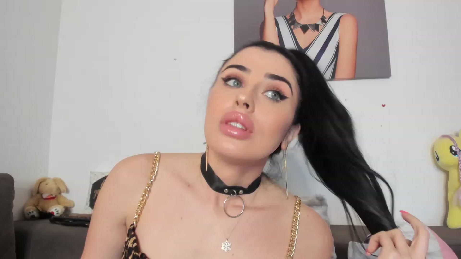 Gallery image thumbnail from AletaOcean's myfreecams stream on, 05/11/2023, 12:42 image 4 of 20