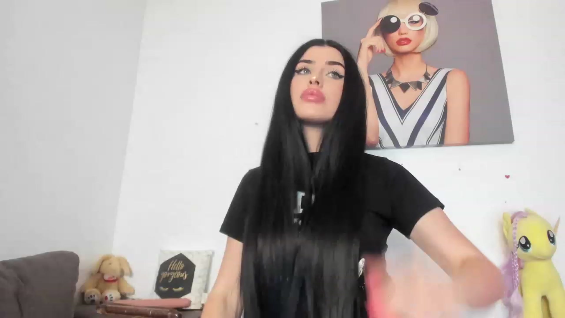 Gallery image thumbnail from AletaOcean's myfreecams stream on, 05/18/2023, 14:22 image 15 of 20
