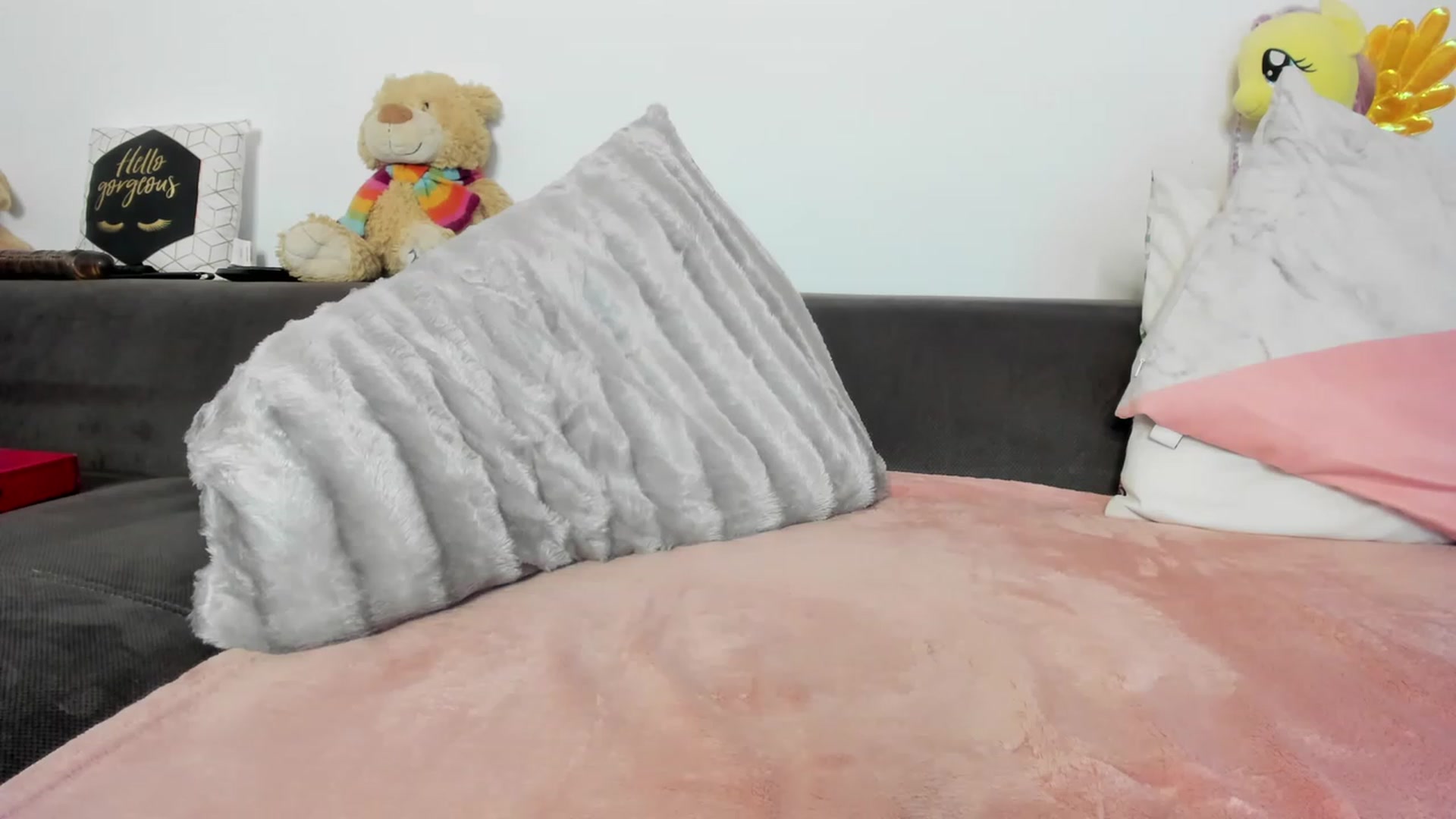 Gallery image thumbnail from AletaOcean's myfreecams stream on, 05/20/2023, 11:21 image 11 of 20