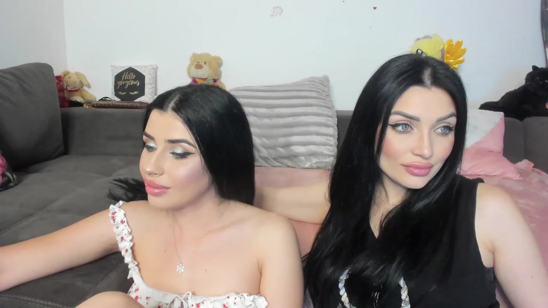 Gallery image thumbnail from AletaOcean's myfreecams stream on, 05/24/2023, 17:47 image 11 of 20