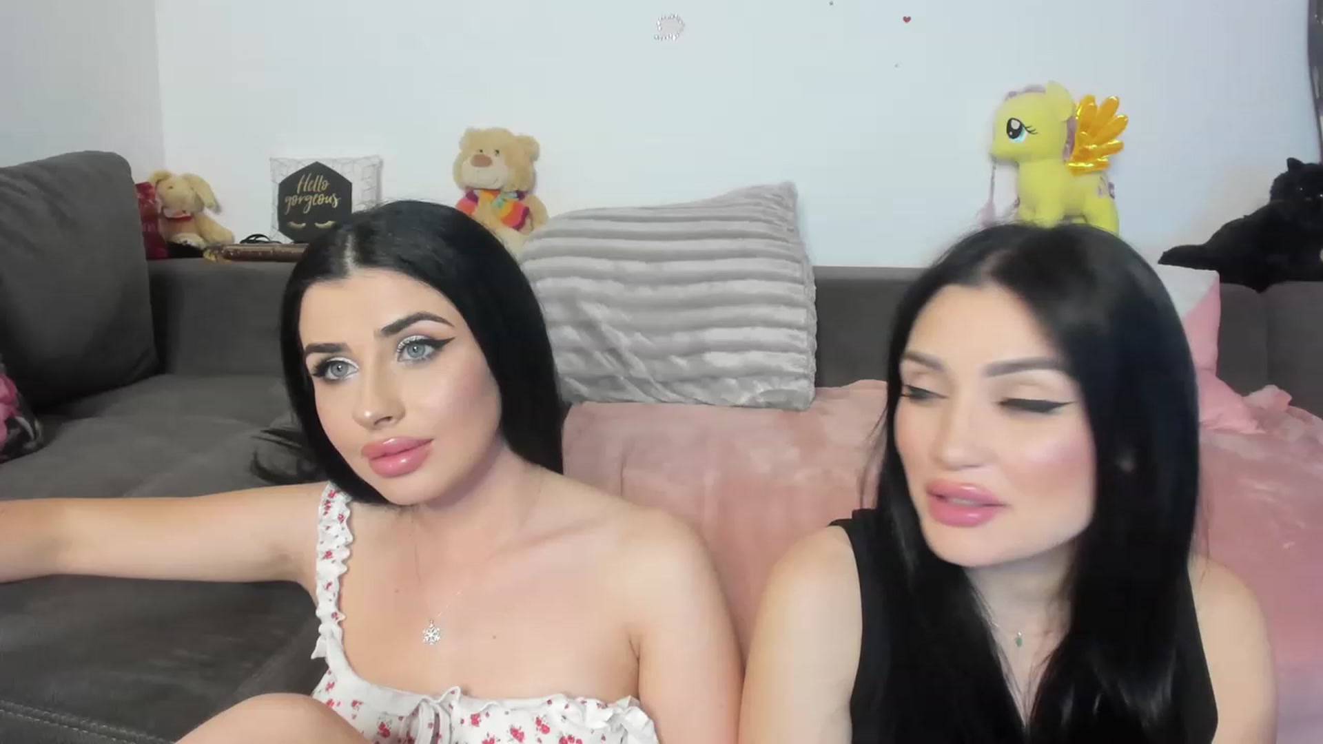 Gallery image thumbnail from AletaOcean's myfreecams stream on, 05/24/2023, 17:47 image 10 of 20