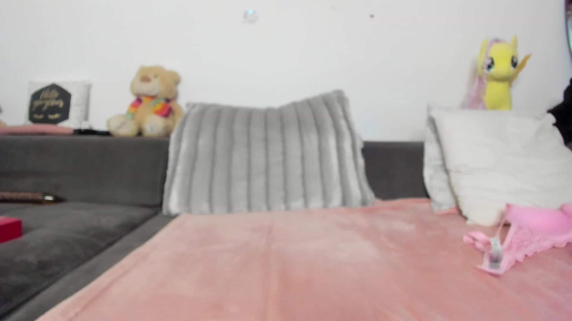 Gallery image thumbnail from AletaOcean's myfreecams stream on, 05/27/2023, 12:22 image 2 of 20