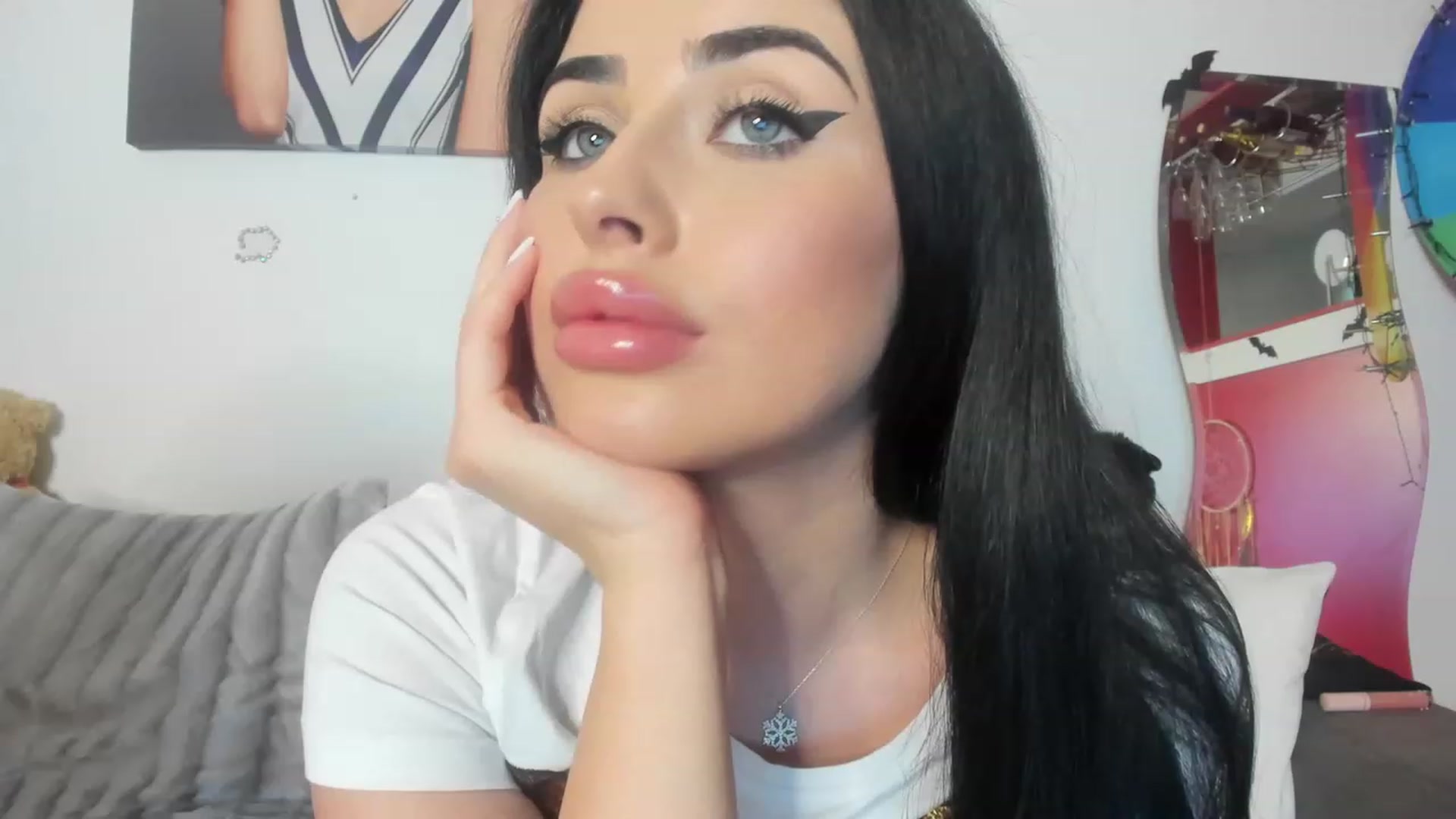 Gallery image thumbnail from AletaOcean's myfreecams stream on, 05/31/2023, 14:50 image 20 of 20