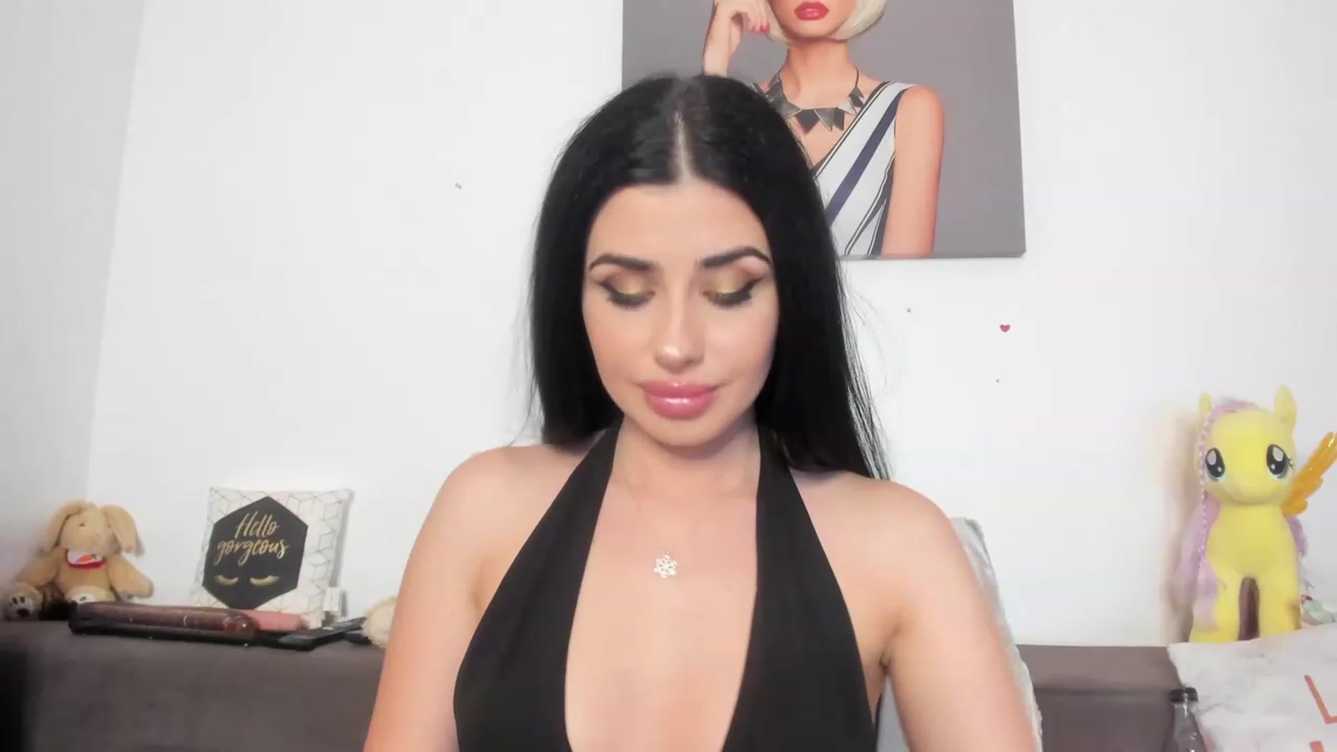 Gallery image thumbnail from AletaOcean's myfreecams stream on, 06/01/2023, 11:35 image 19 of 20