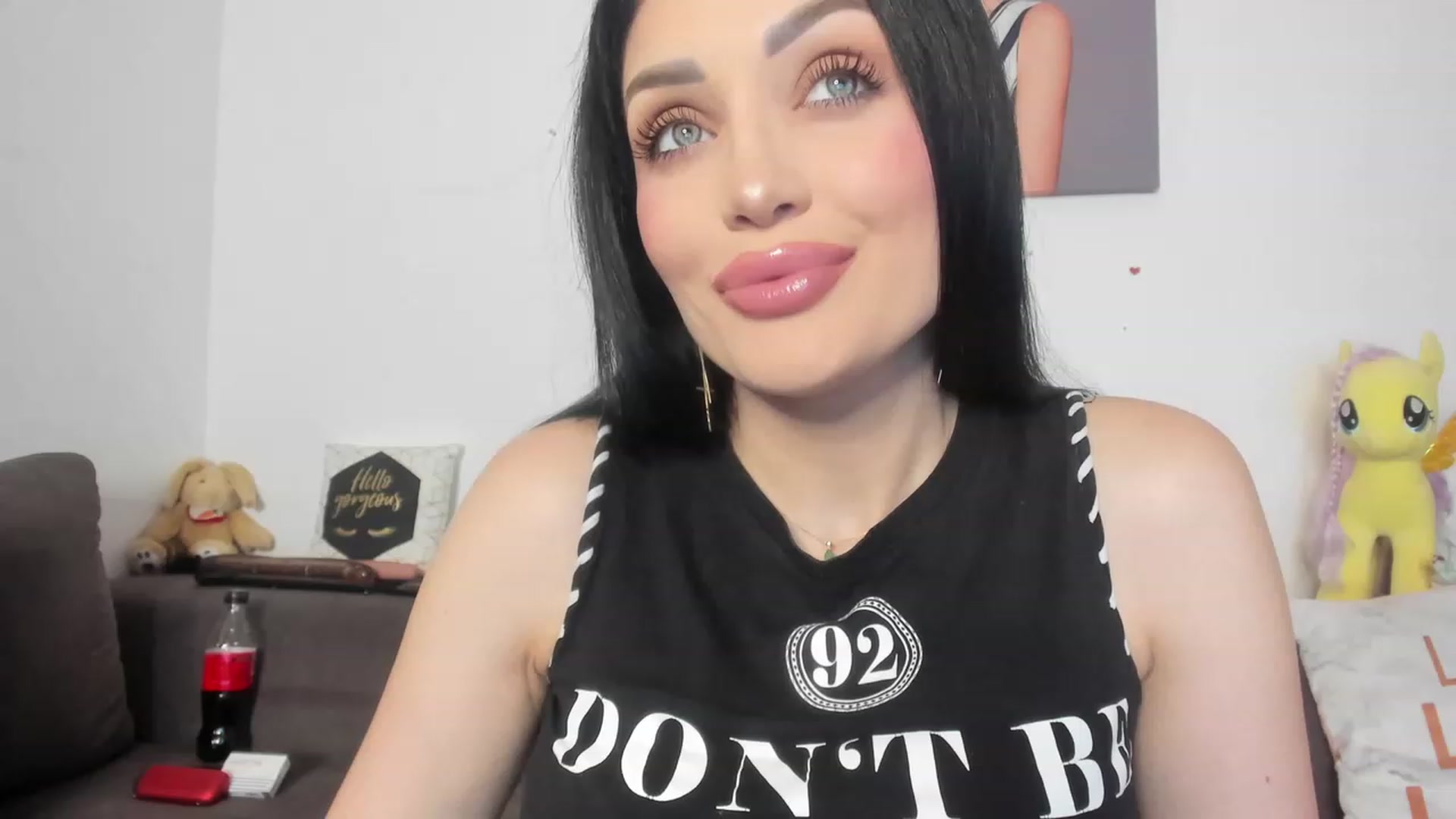 Gallery image thumbnail from AletaOcean's myfreecams stream on, 06/01/2023, 13:11 image 1 of 20
