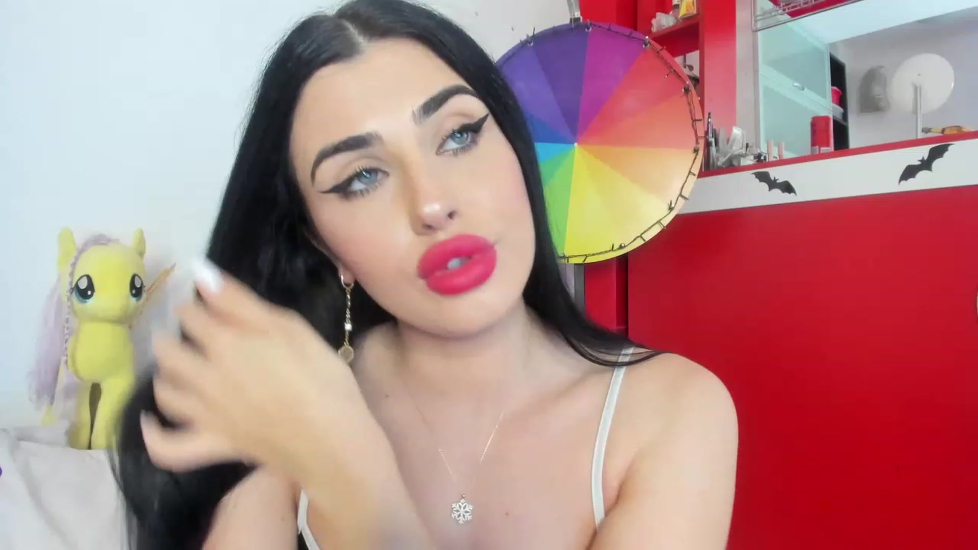 Gallery image thumbnail from AletaOcean's myfreecams stream on, 06/09/2023, 12:04 image 6 of 20