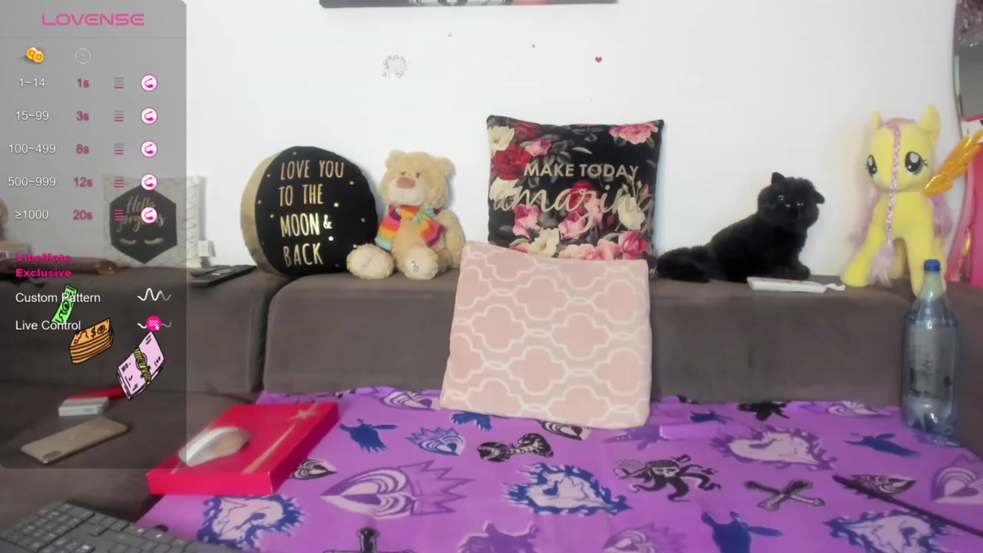 Gallery image thumbnail from AletaOcean's myfreecams stream on, 08/23/2023, 14:23 image 5 of 20