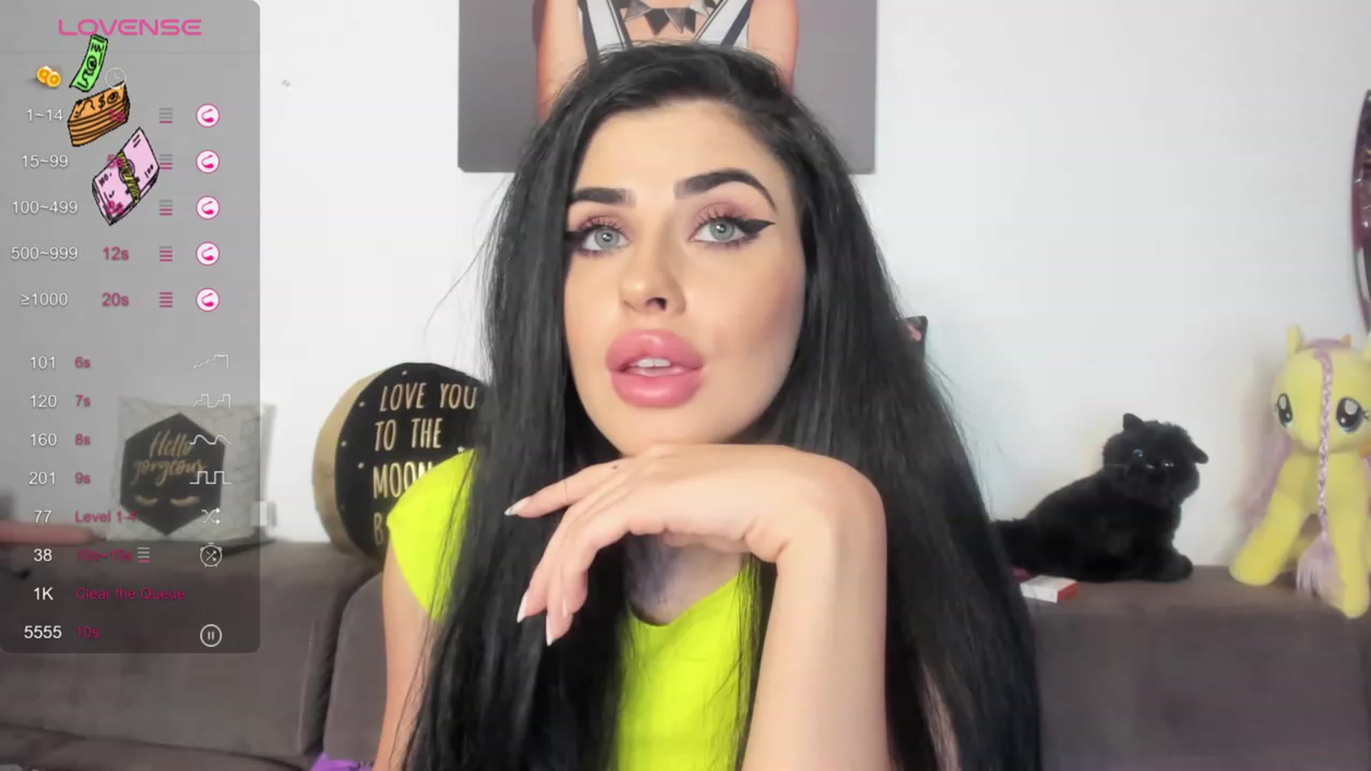Gallery image thumbnail from AletaOcean's myfreecams stream on, 08/25/2023, 17:27 image 3 of 20