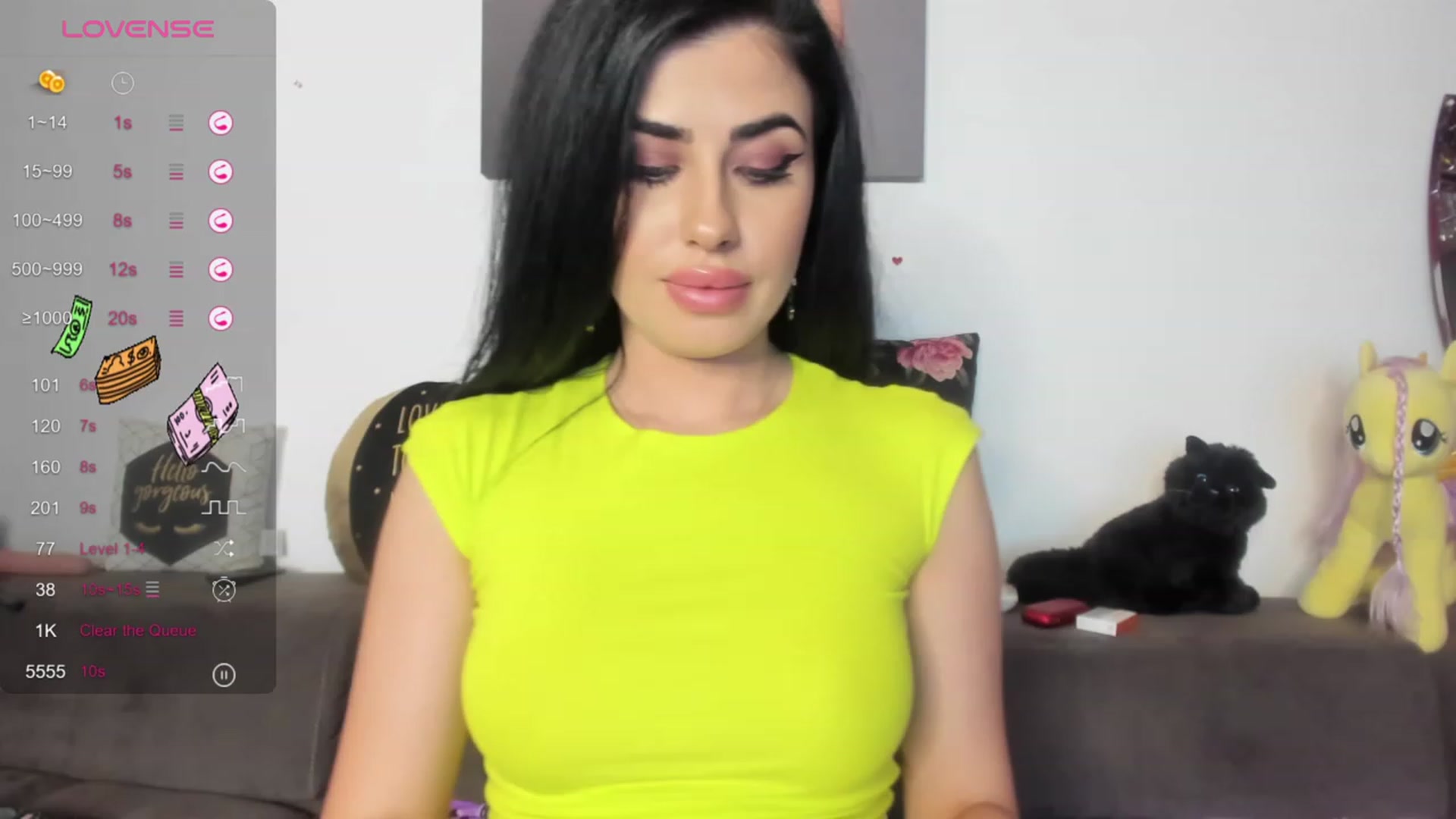 Gallery image thumbnail from AletaOcean's myfreecams stream on, 08/25/2023, 17:27 image 13 of 20
