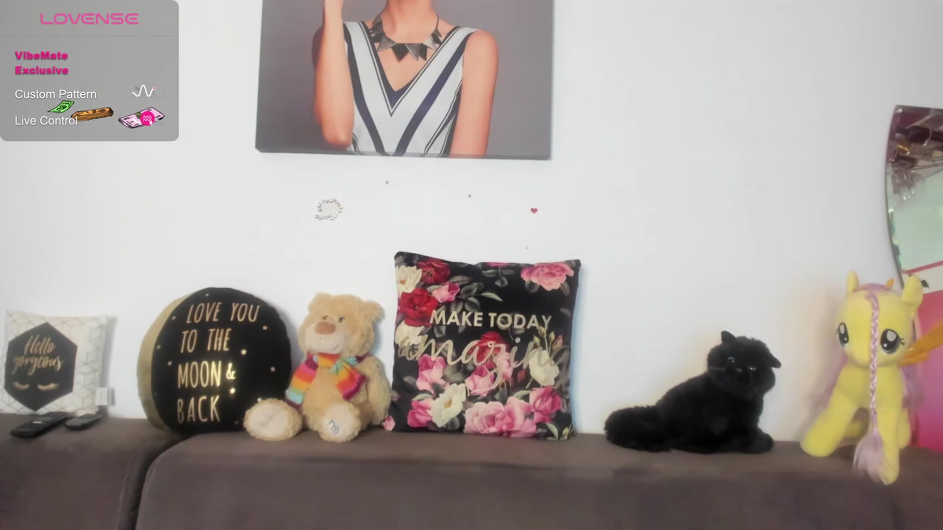 Gallery image thumbnail from AletaOcean's myfreecams stream on, 08/26/2023, 15:13 image 11 of 20