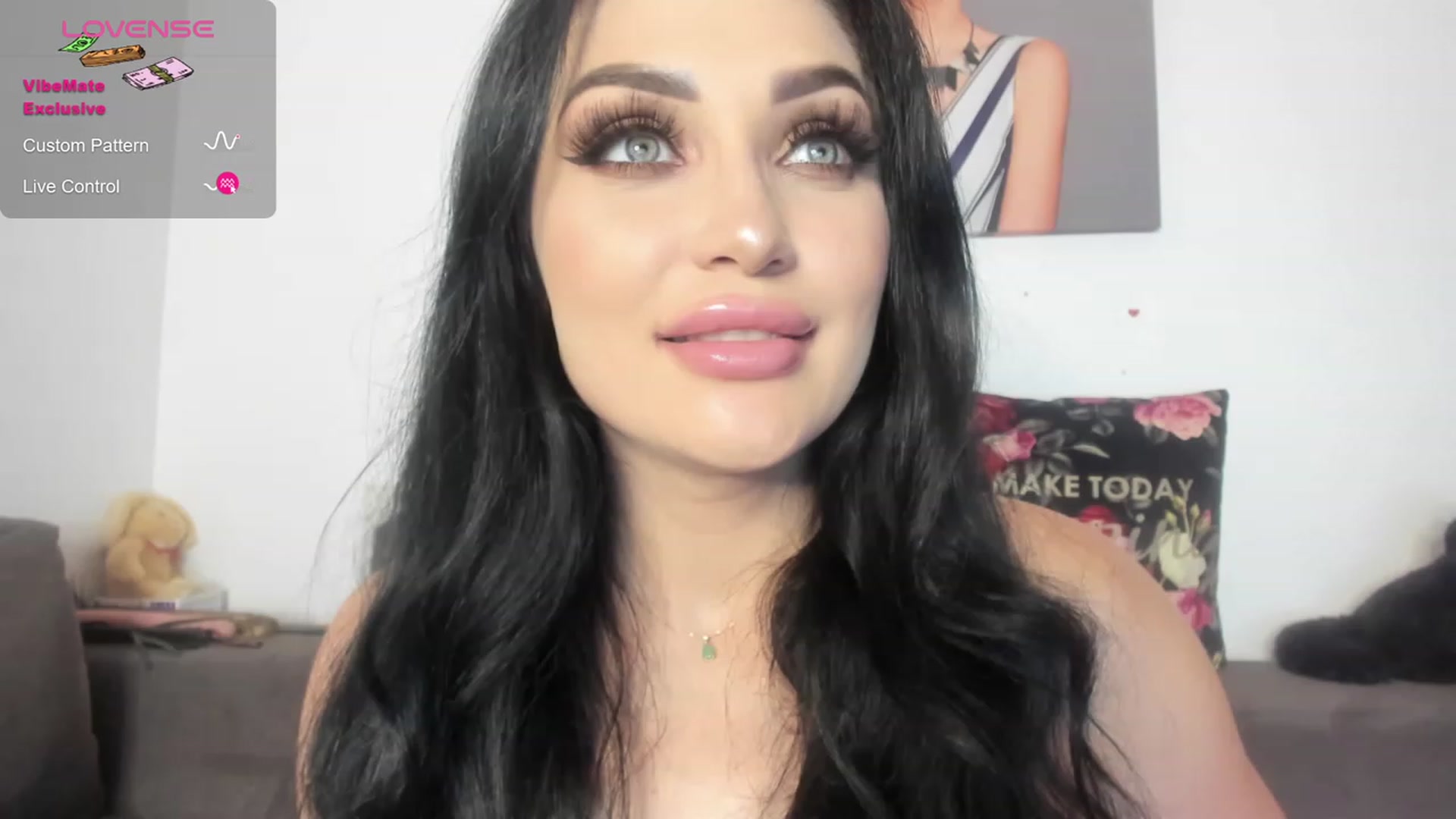 Gallery image thumbnail from AletaOcean's myfreecams stream on, 08/26/2023, 15:13 image 10 of 20